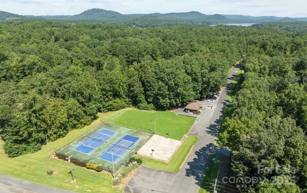 242 Creswell Road Property Photo 20
