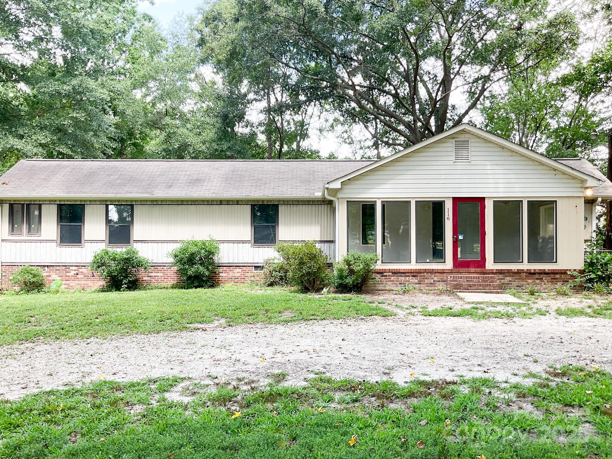 116 Putman Street Property Photo 1