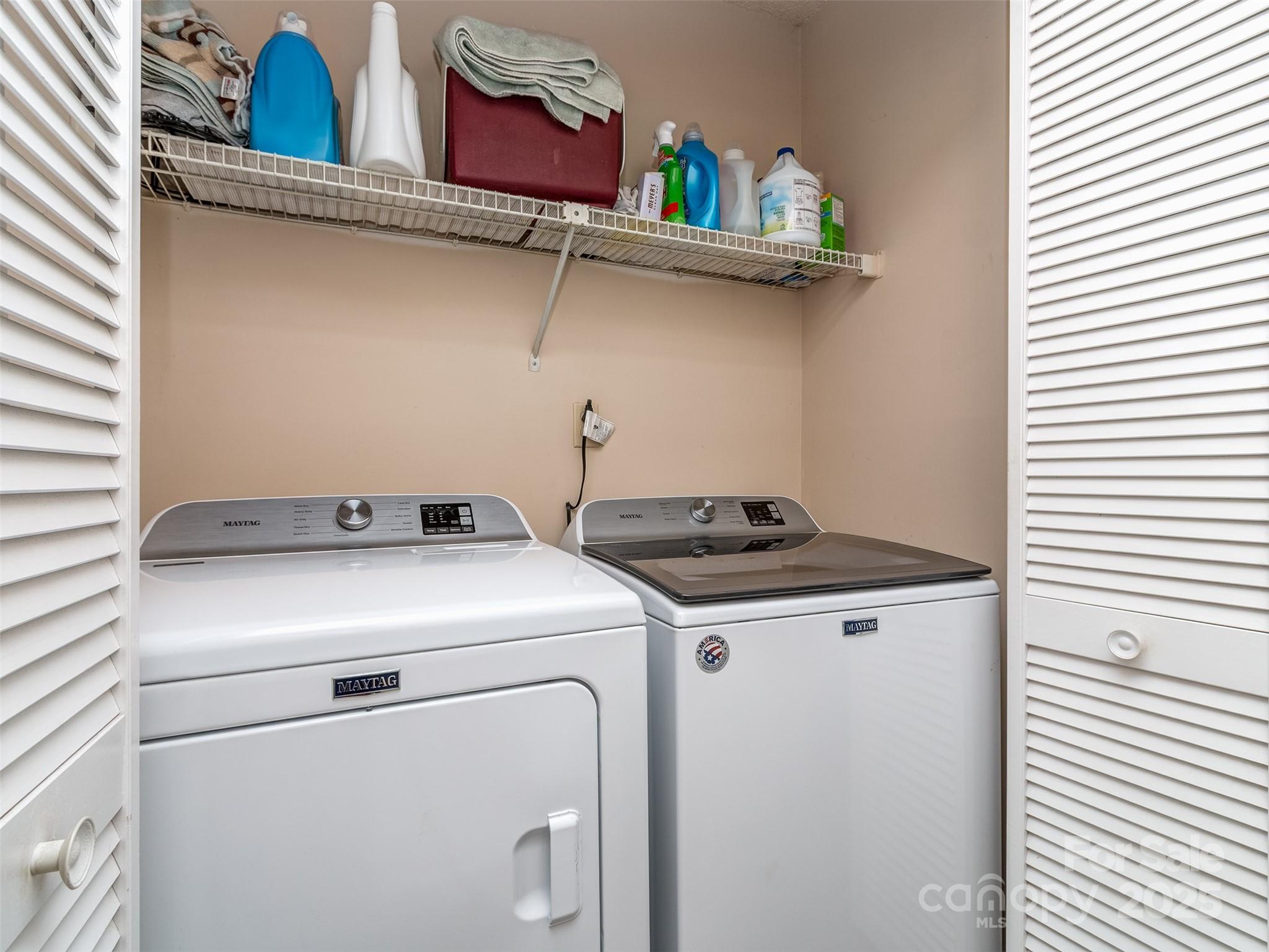 8715 Parkchester Drive Property Photo 16