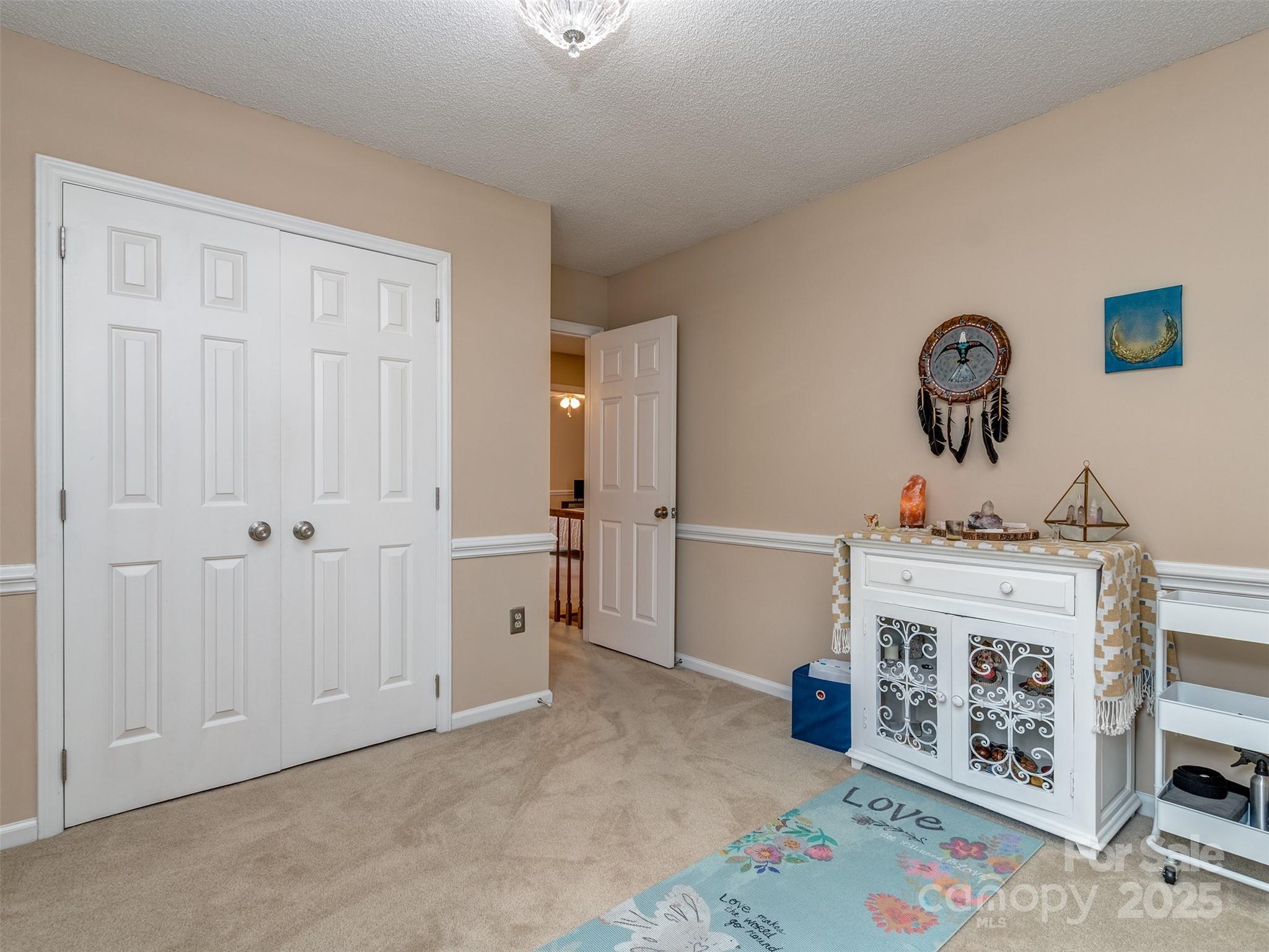 8715 Parkchester Drive Property Photo 23