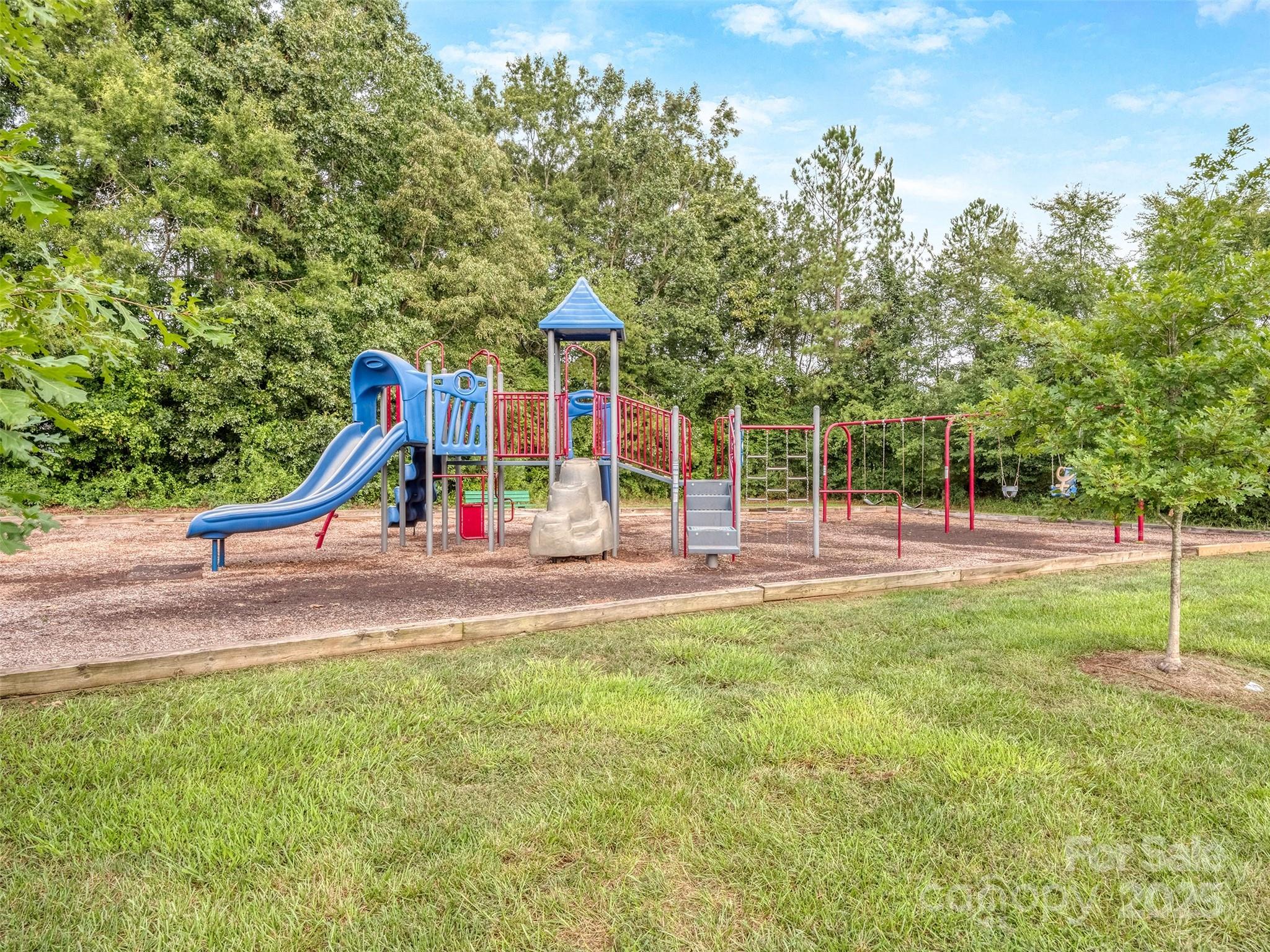 8715 Parkchester Drive Property Photo 30