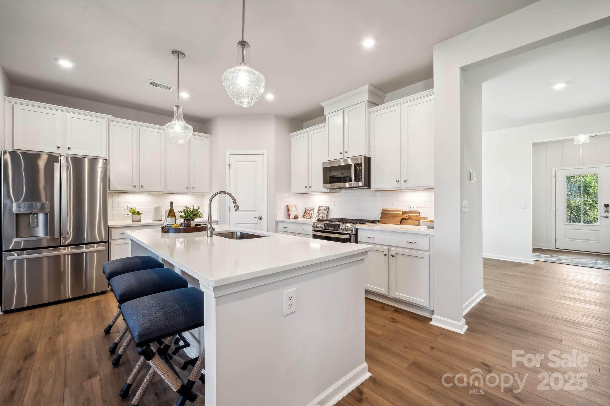 1044 Arundle Road Property Photo 7