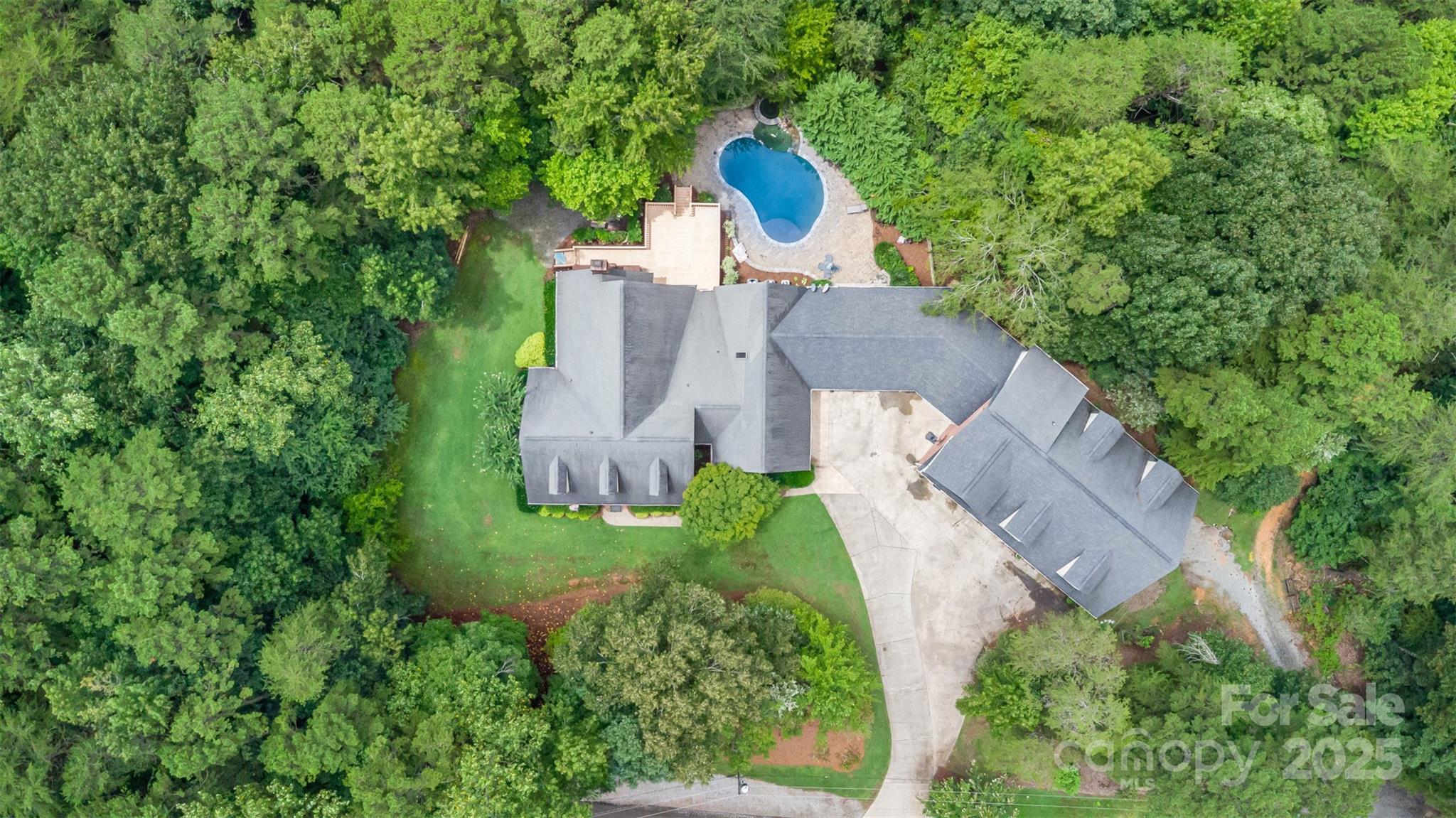 3251 Van Tassel Drive Property Photo 2