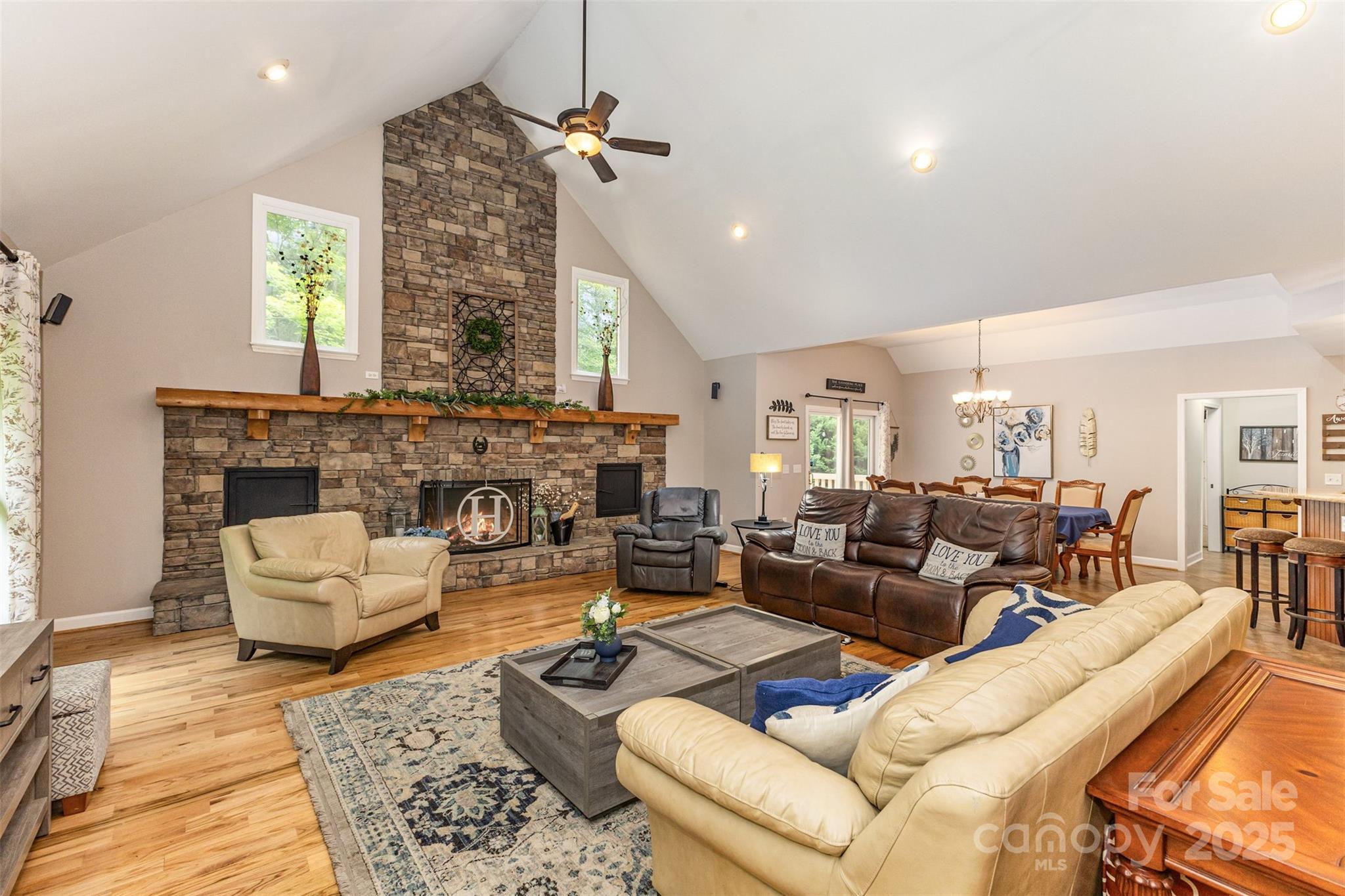 3251 Van Tassel Drive Property Photo 7