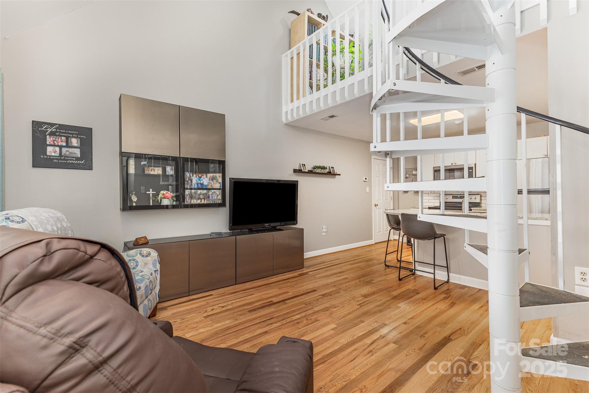 3251 Van Tassel Drive Property Photo 13