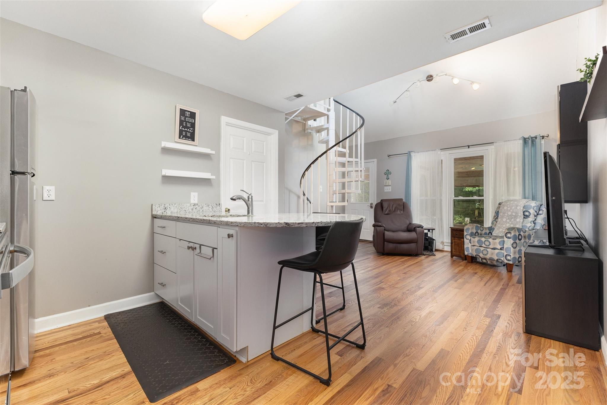 3251 Van Tassel Drive Property Photo 15