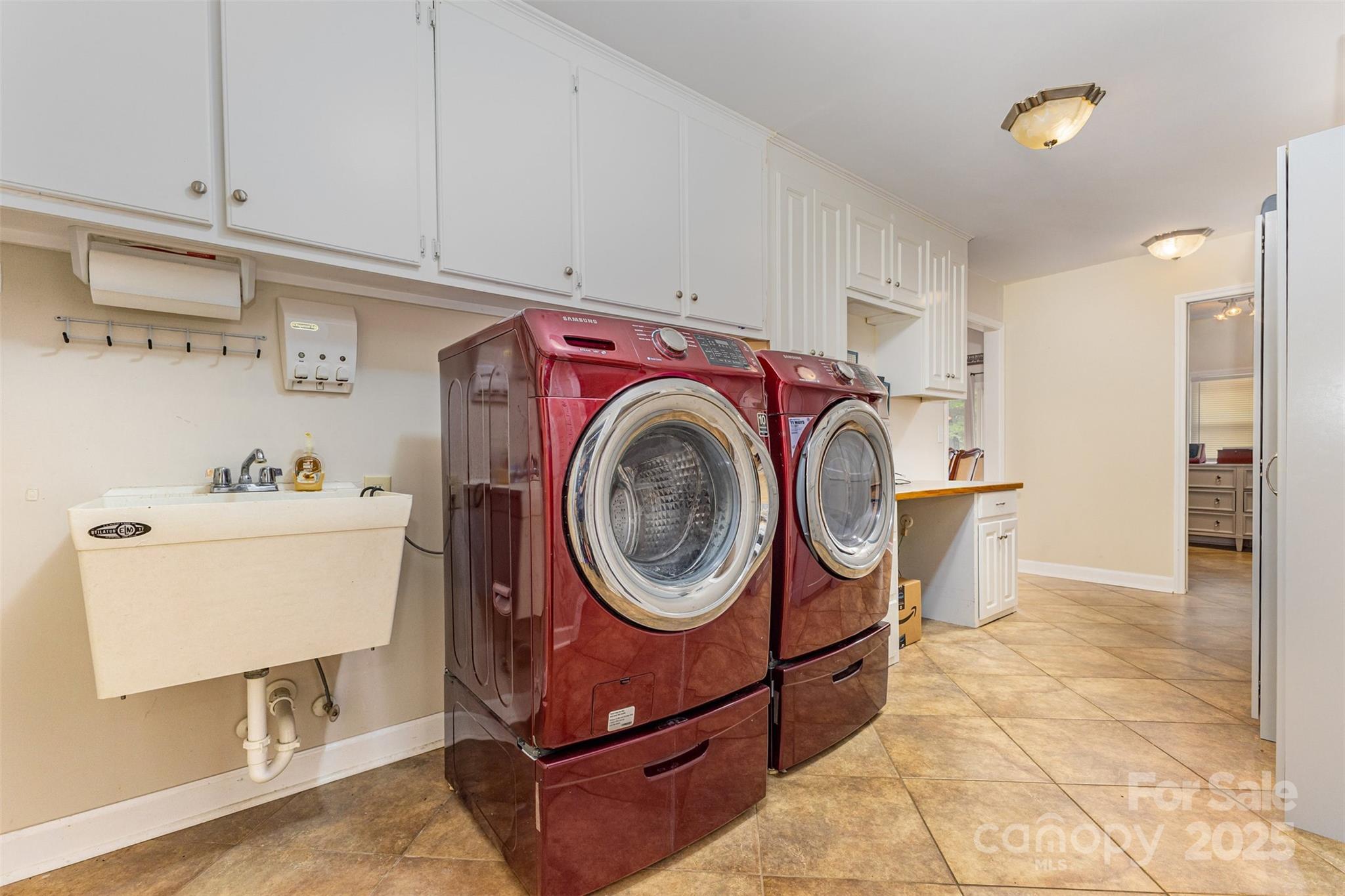 3251 Van Tassel Drive Property Photo 17