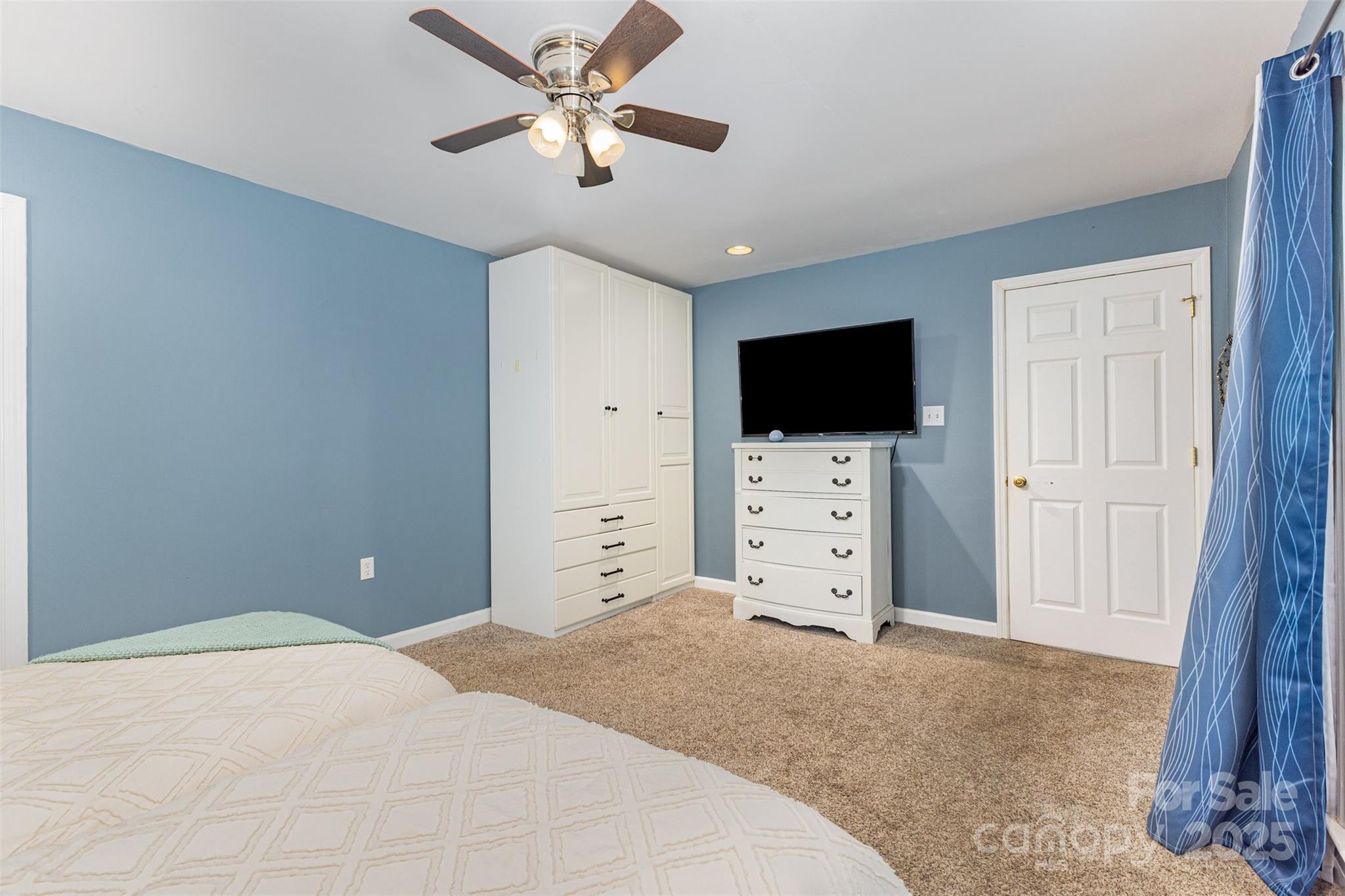 3251 Van Tassel Drive Property Photo 21