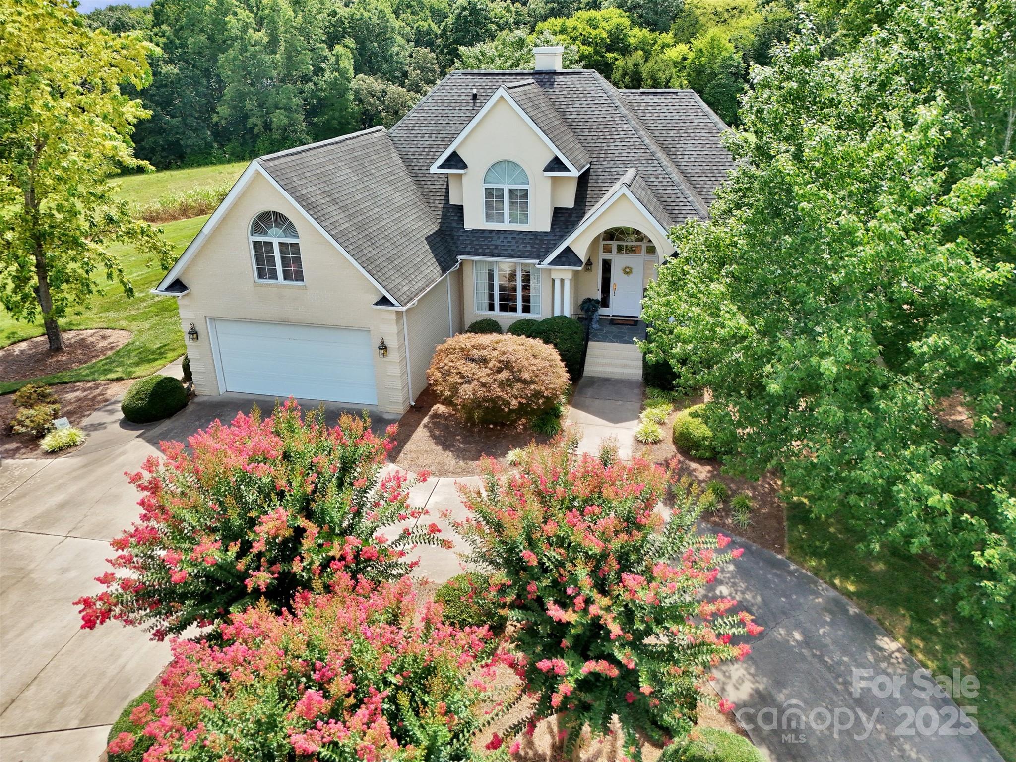 25683 April Lane Property Photo 1