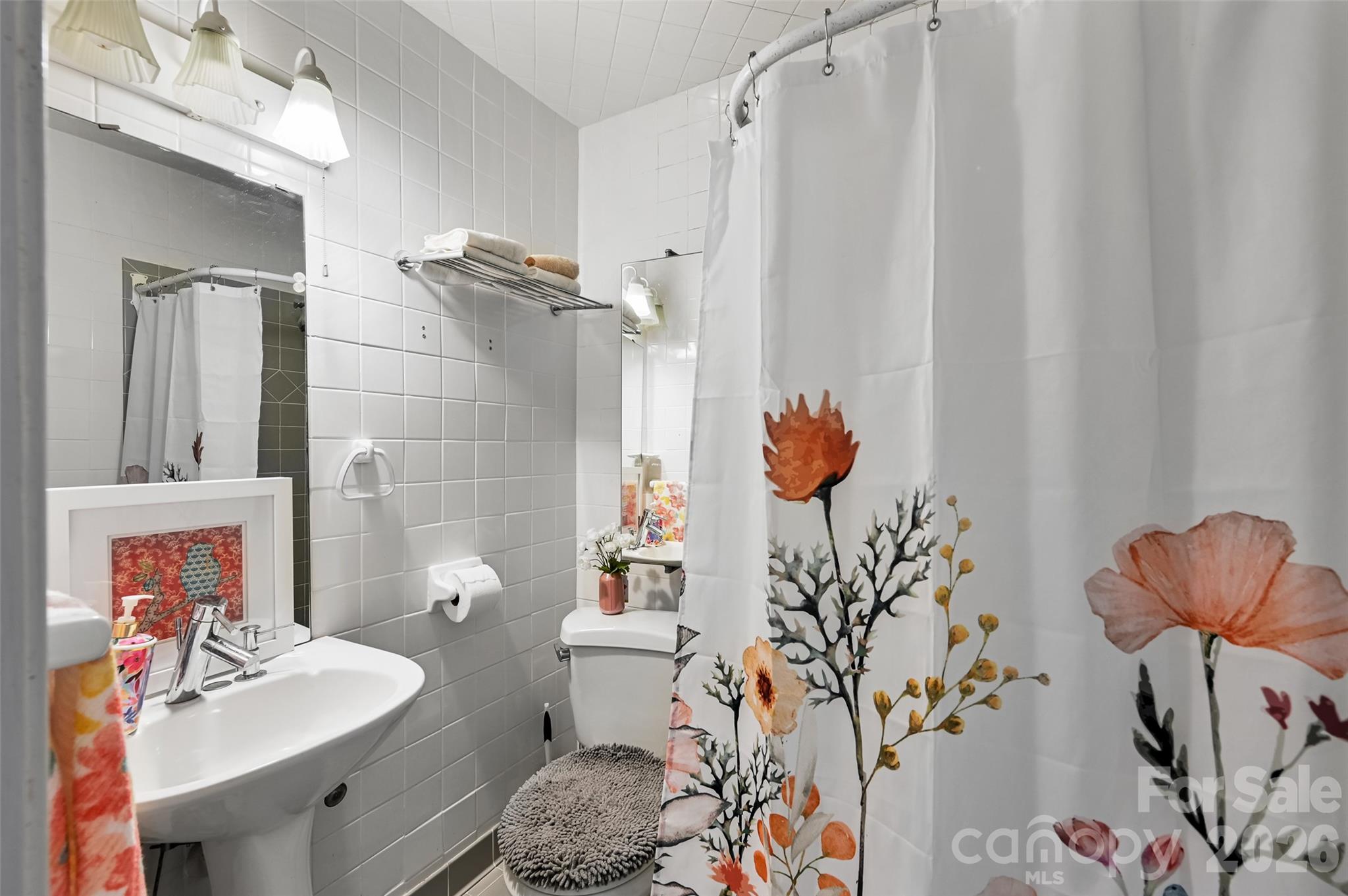 538 N Main Street 305-#308 Property Photo 22