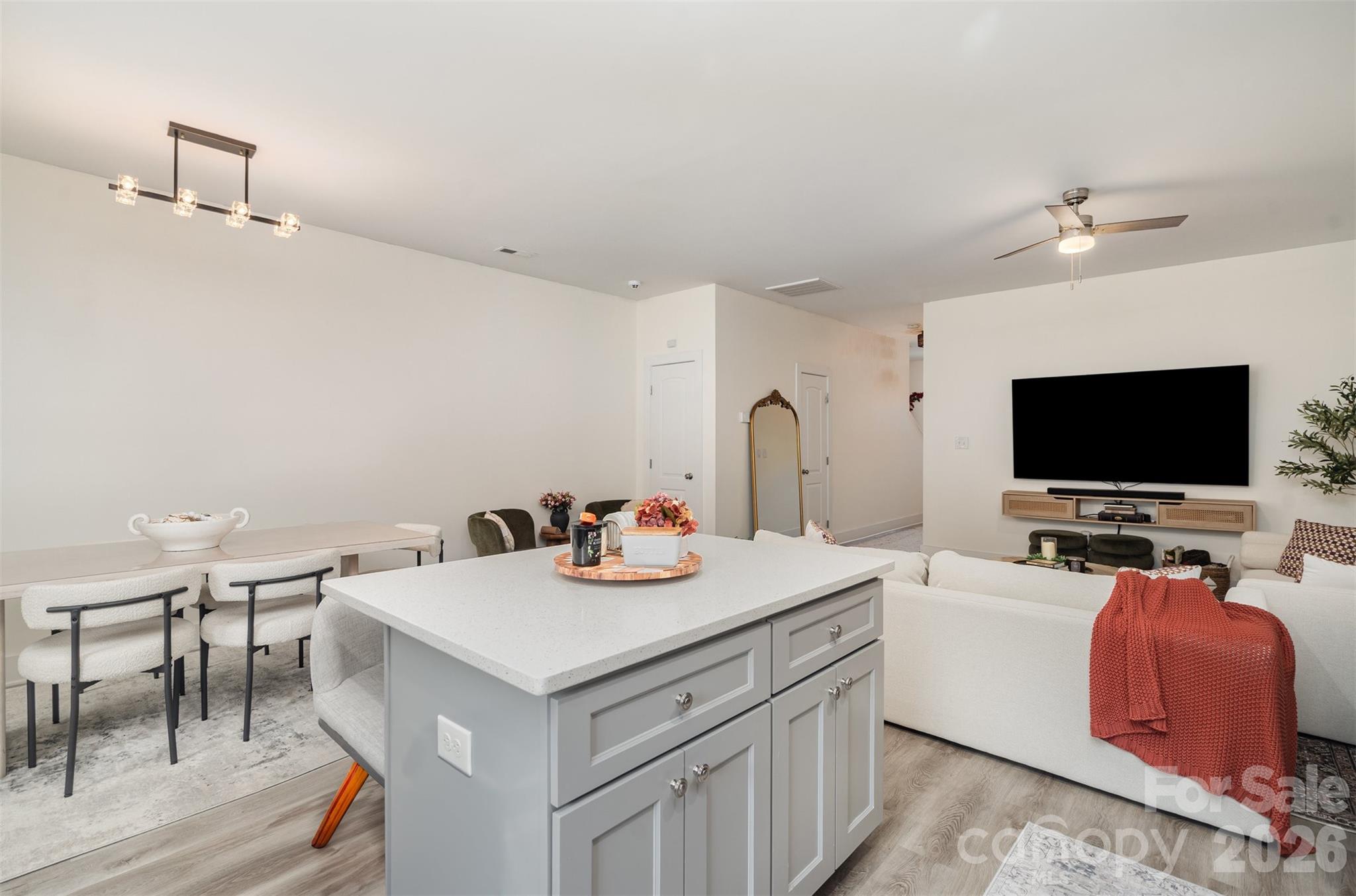 1052 Mclain Road Property Photo 10