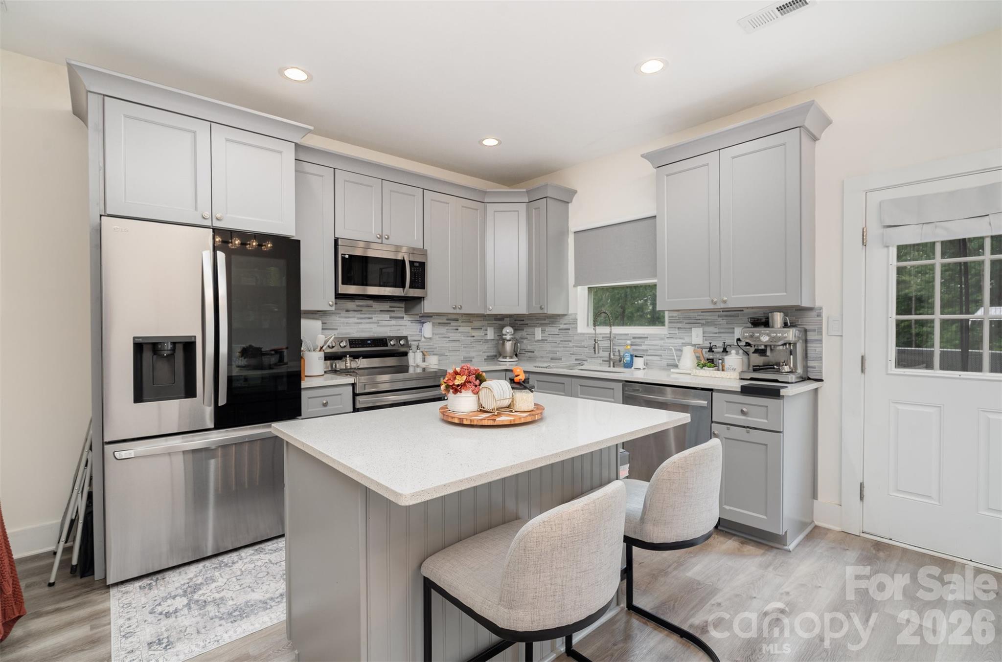 1052 Mclain Road Property Photo 14