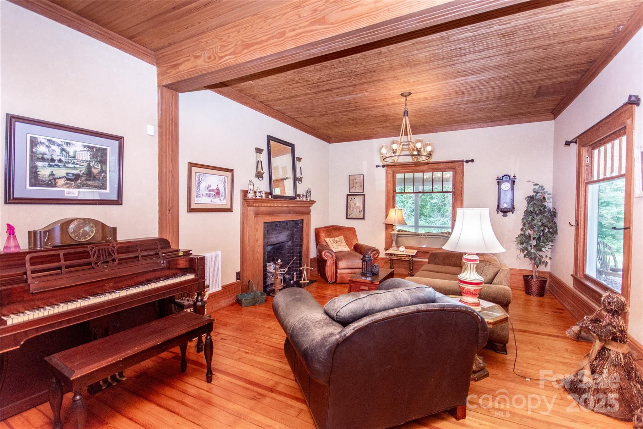 10245 Cool Springs Road Property Photo 5