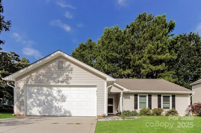 2244 Mancke Drive Property Photo 1