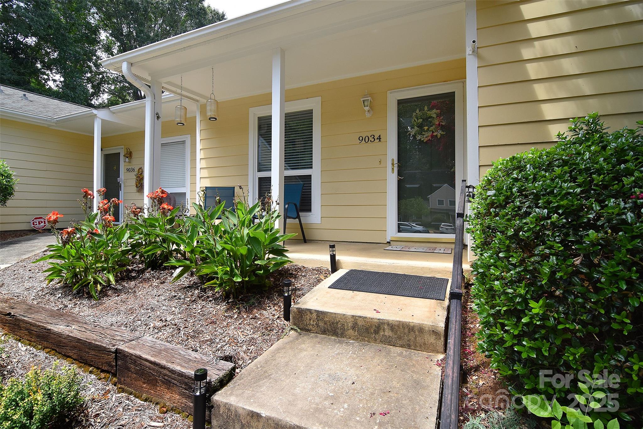 9034 Mcalpine Cove Court Property Photo 2