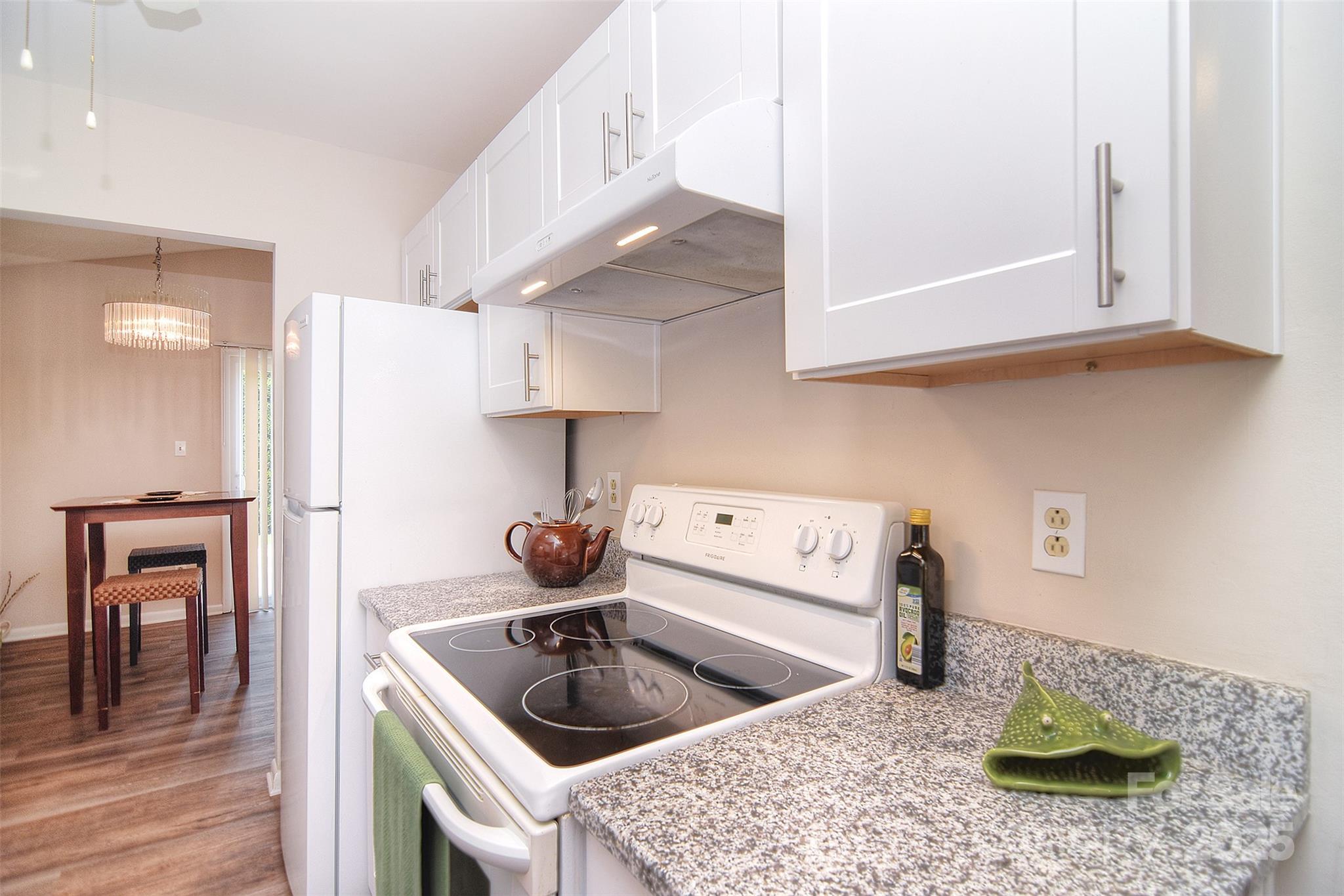 9034 Mcalpine Cove Court Property Photo 10