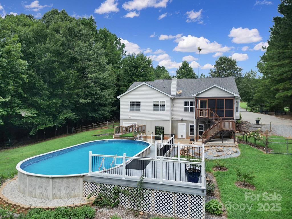 4394 Mountain Creek Road Property Photo 1