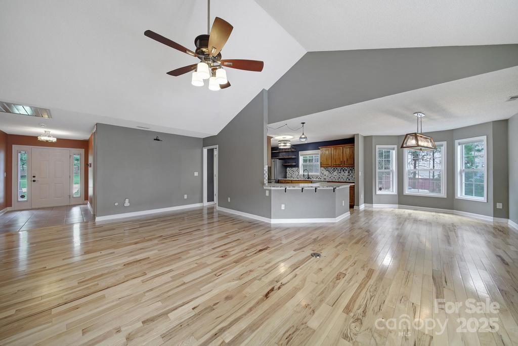 4394 Mountain Creek Road Property Photo 8