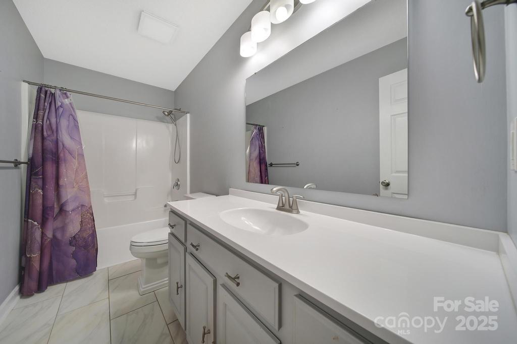 4394 Mountain Creek Road Property Photo 11