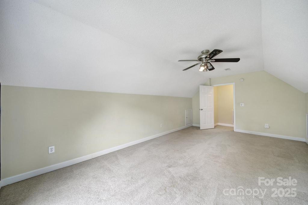 4394 Mountain Creek Road Property Photo 24