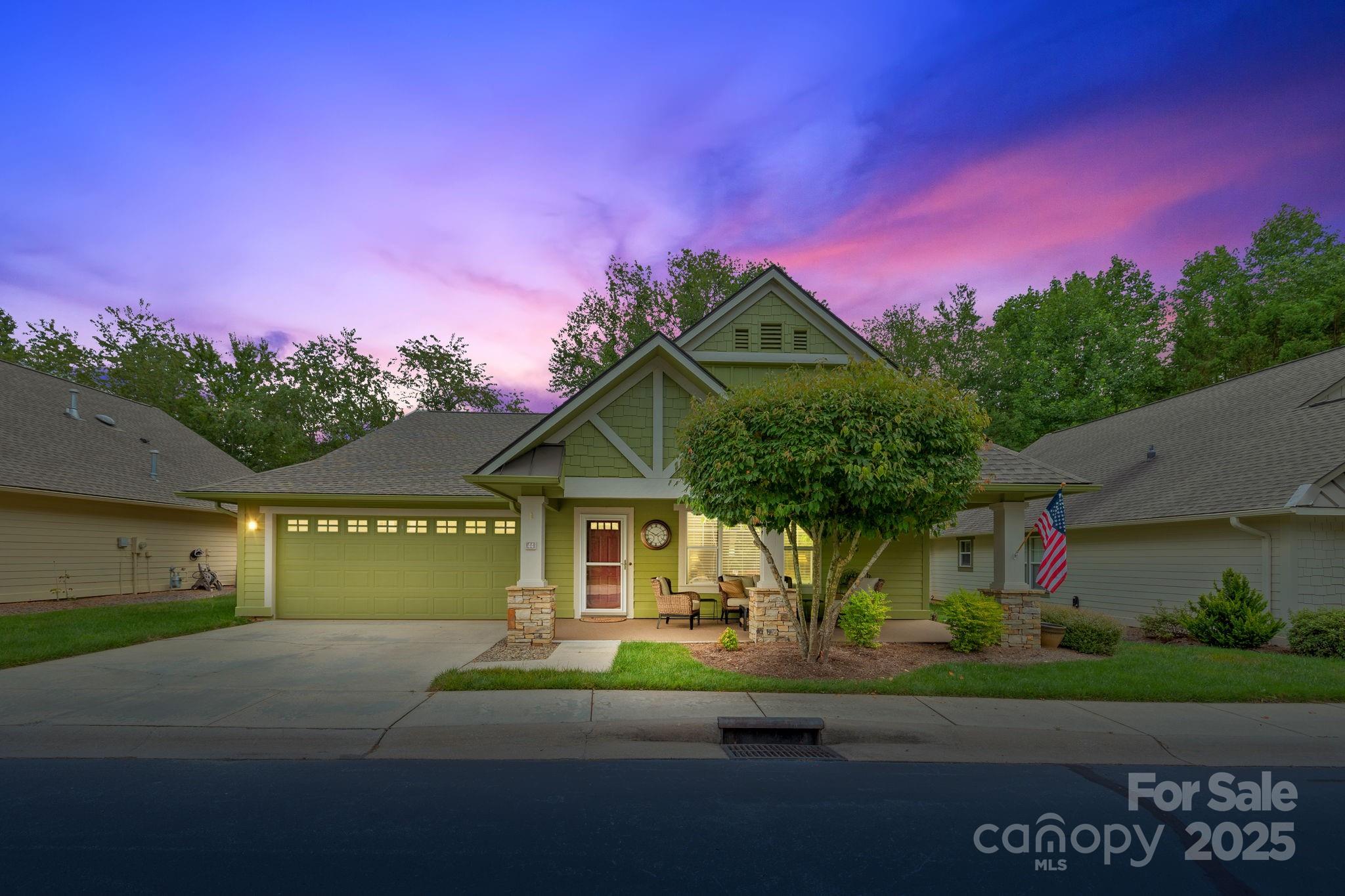 44 Gray Wolf Lane