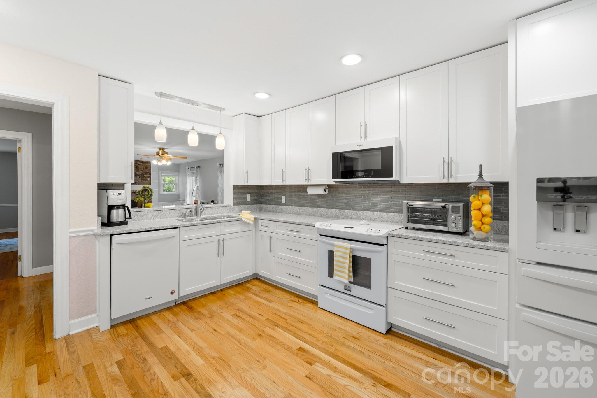 429 Brooklyn Avenue Property Photo 5