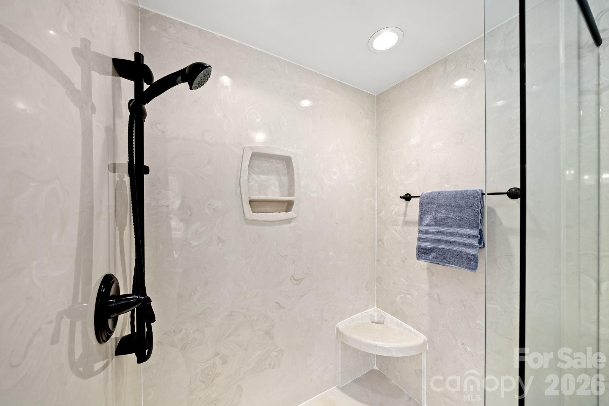 429 Brooklyn Avenue Property Photo 20
