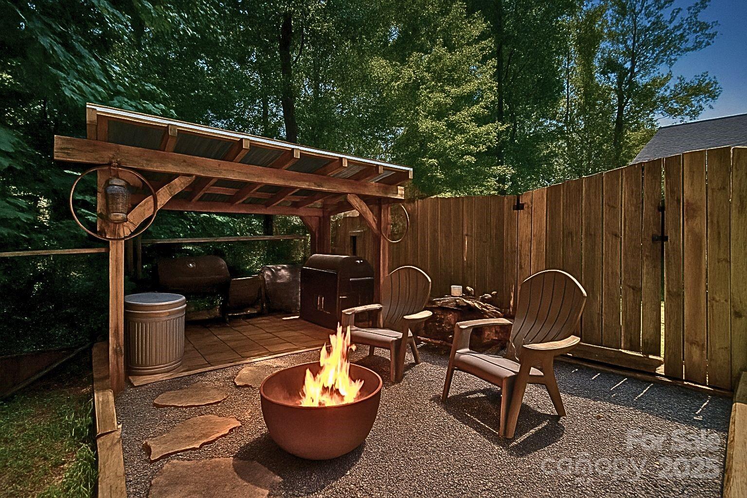 10815 Hadrians Walk Court Property Photo 3