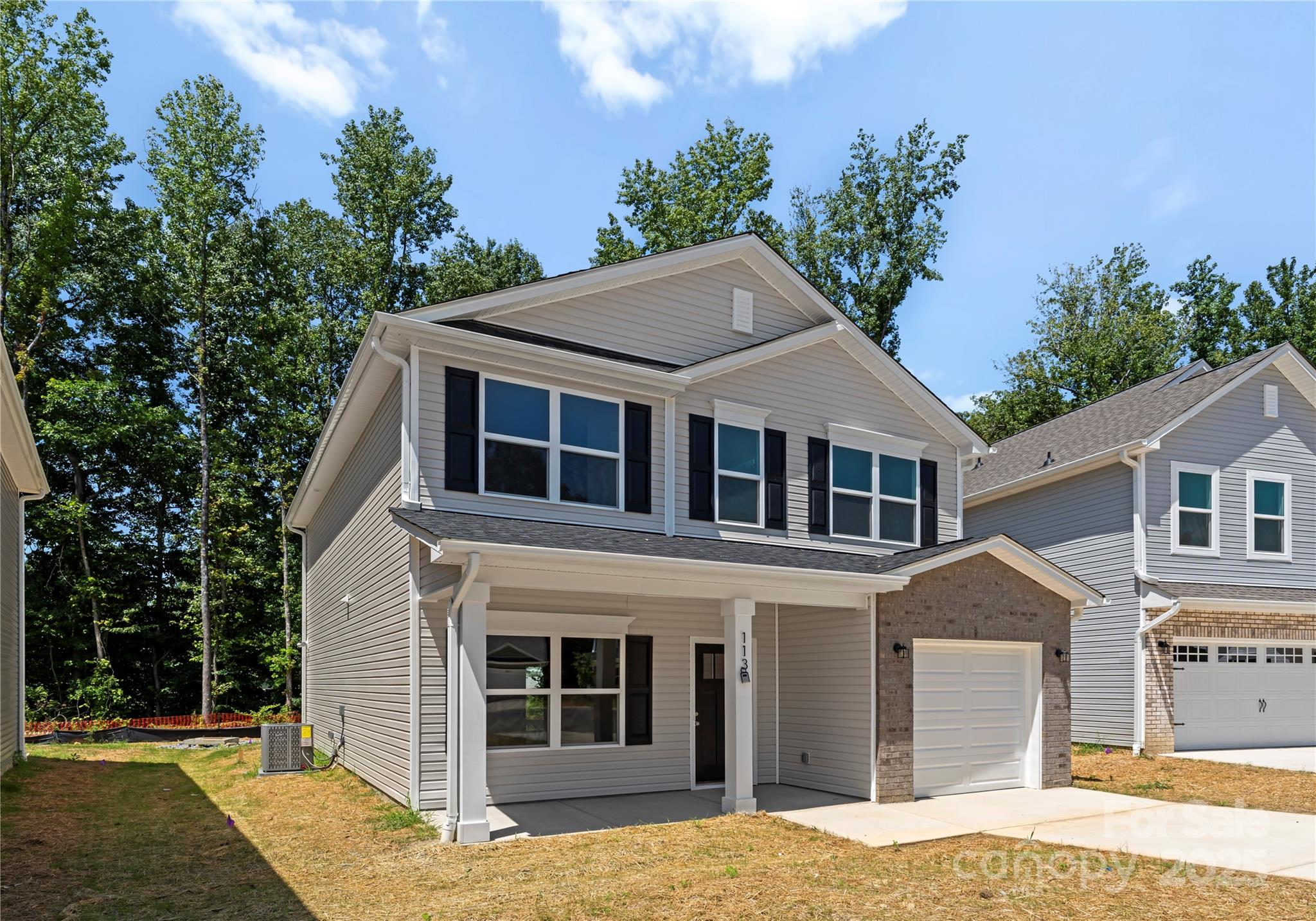 1137 Thayer Glen Court Property Photo 2