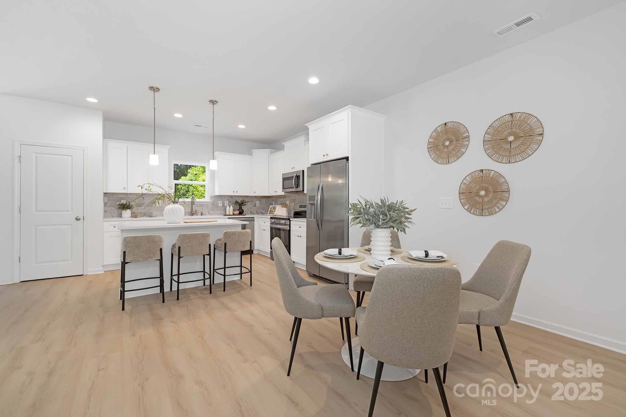 1137 Thayer Glen Court Property Photo 10