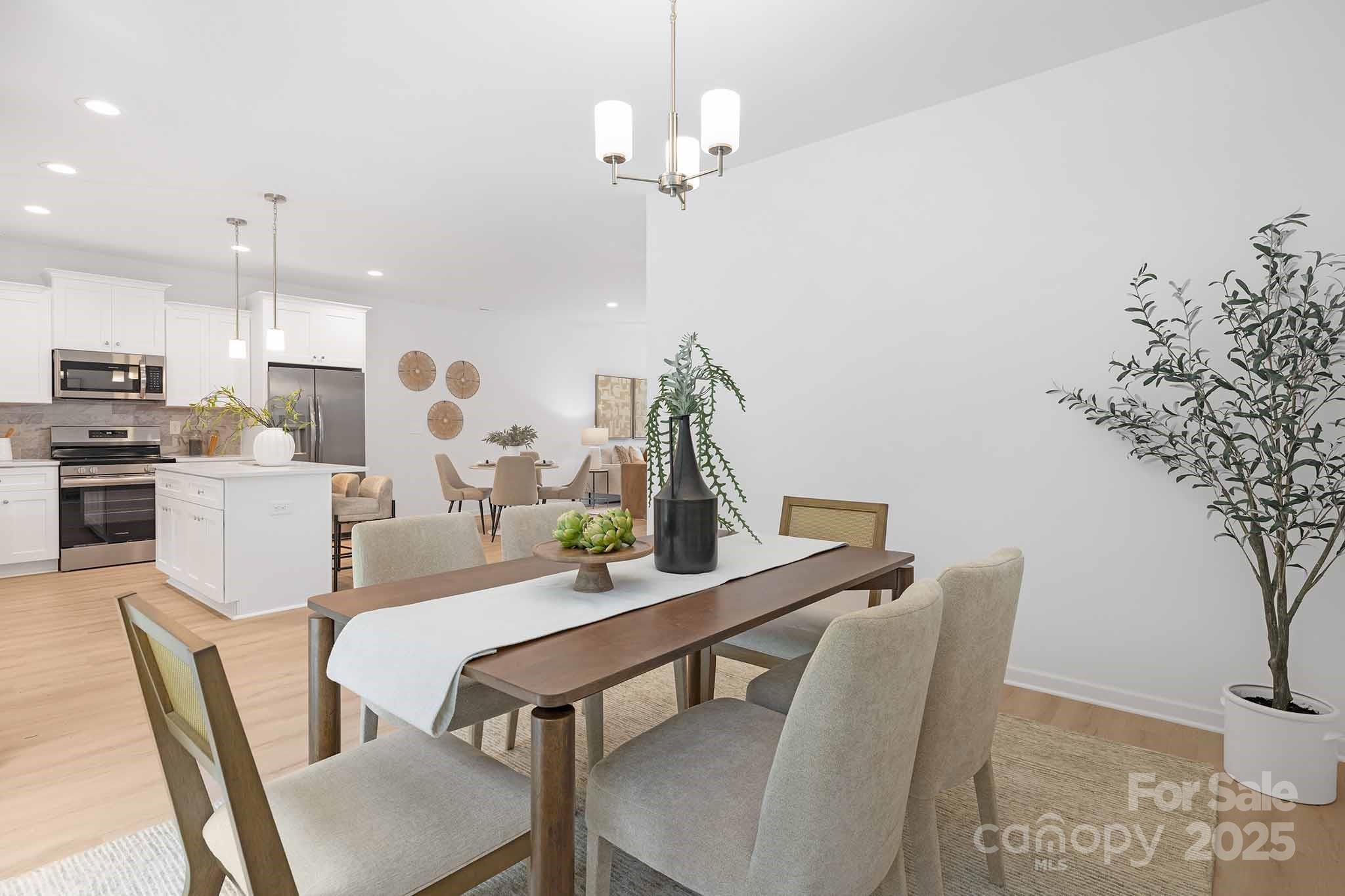 1137 Thayer Glen Court Property Photo 12