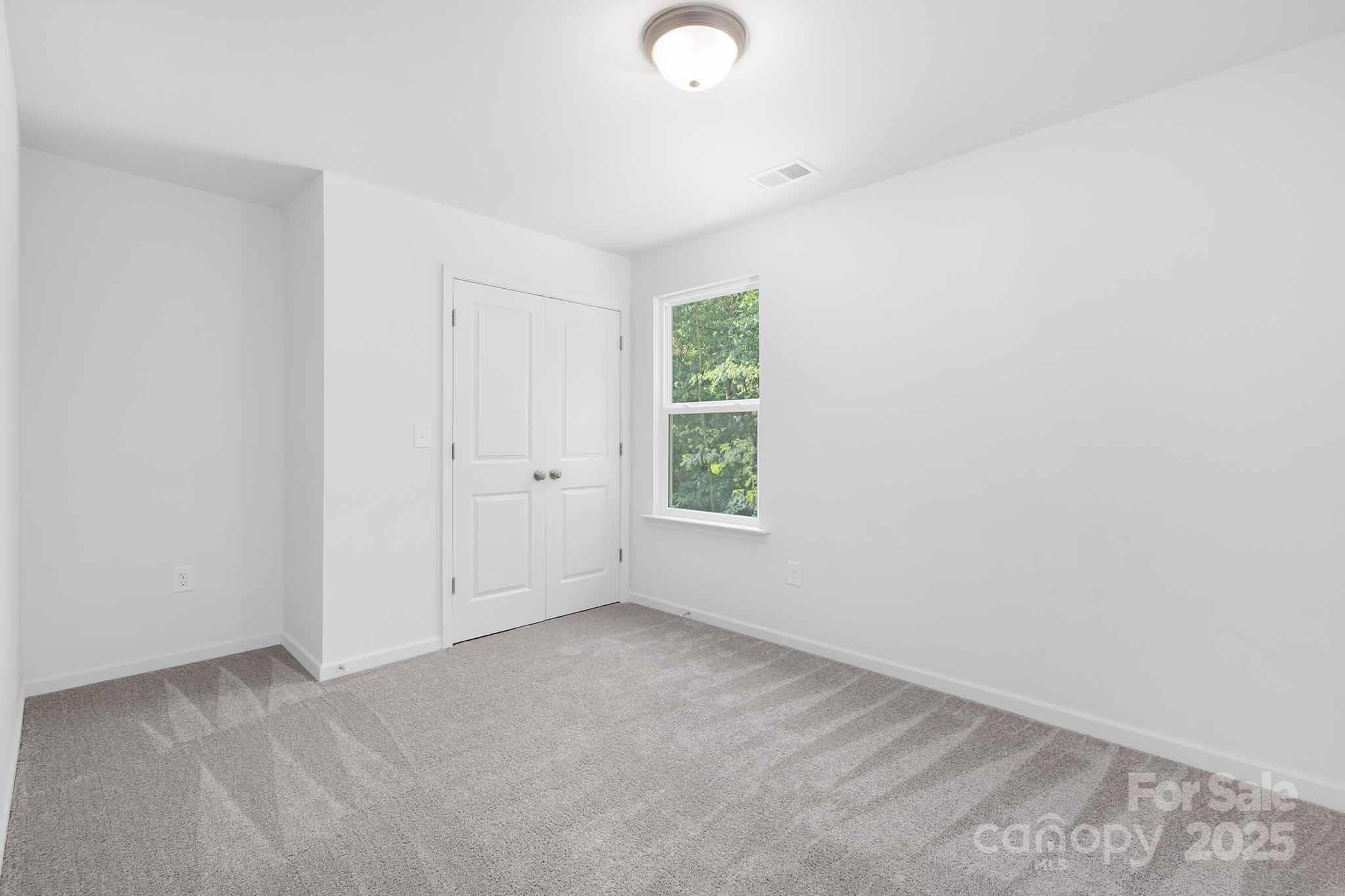 1137 Thayer Glen Court Property Photo 19