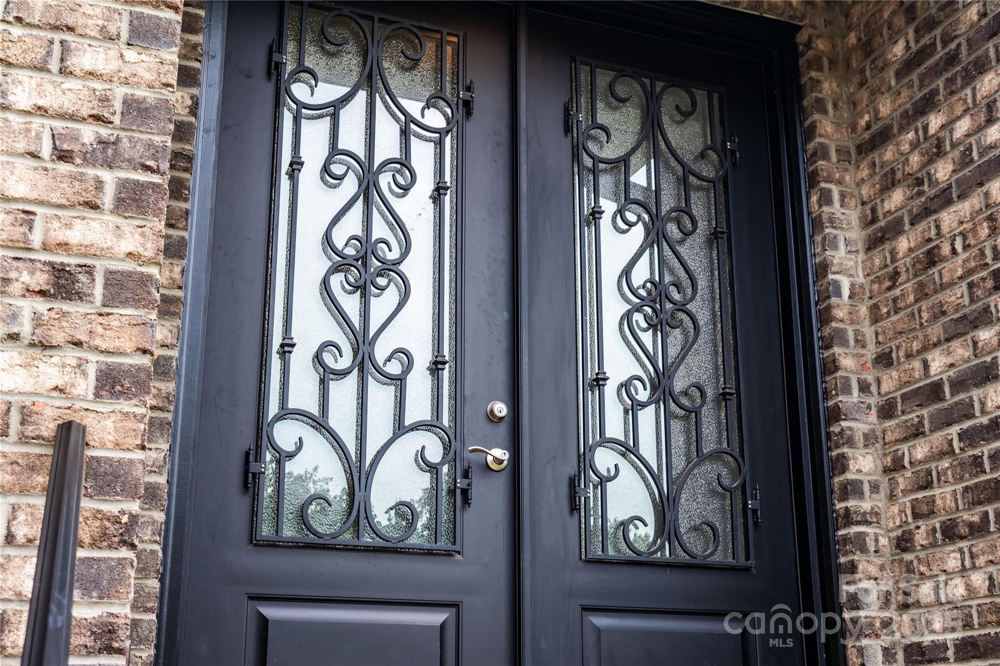 240 Mark Ryan Lane Property Photo 5