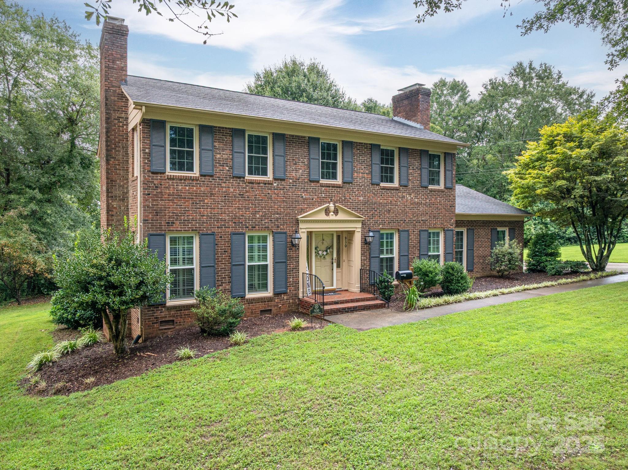 930 Elizabeth Road Property Photo 4