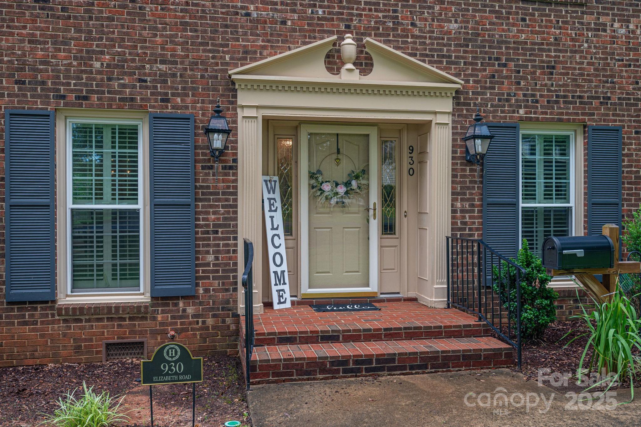 930 Elizabeth Road Property Photo 5