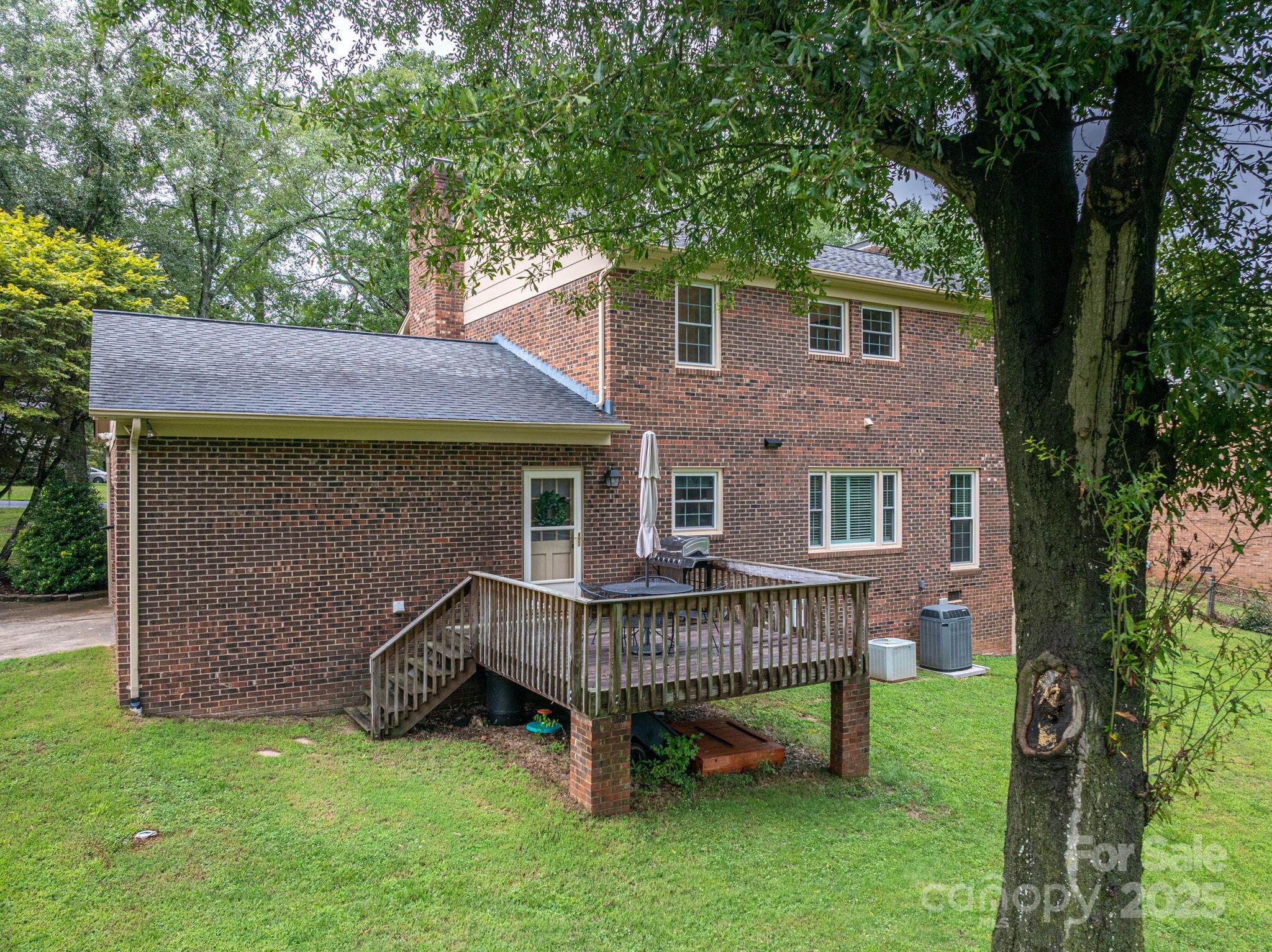 930 Elizabeth Road Property Photo 41