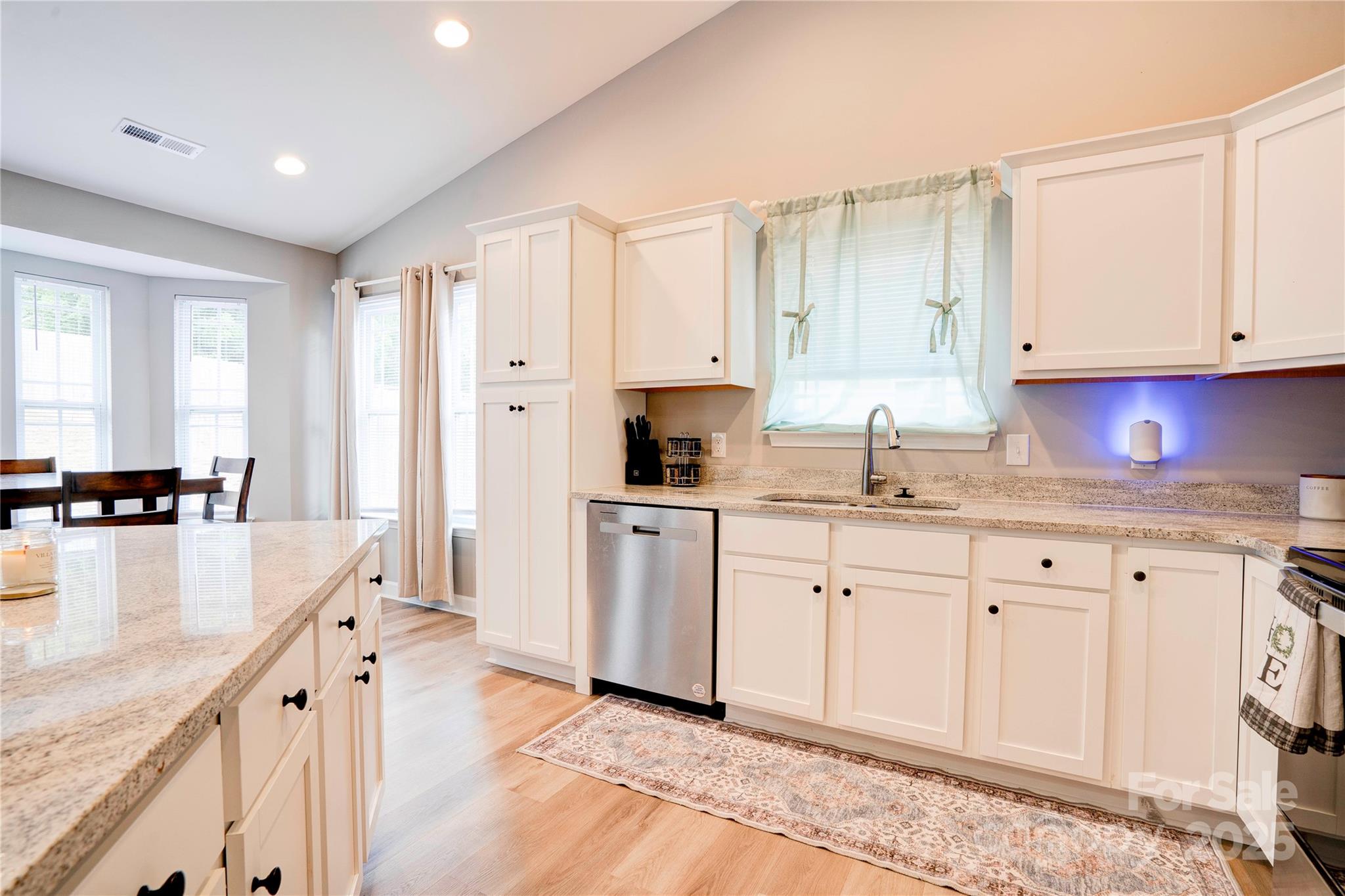 129 Topaz Lane 25 Property Photo 13