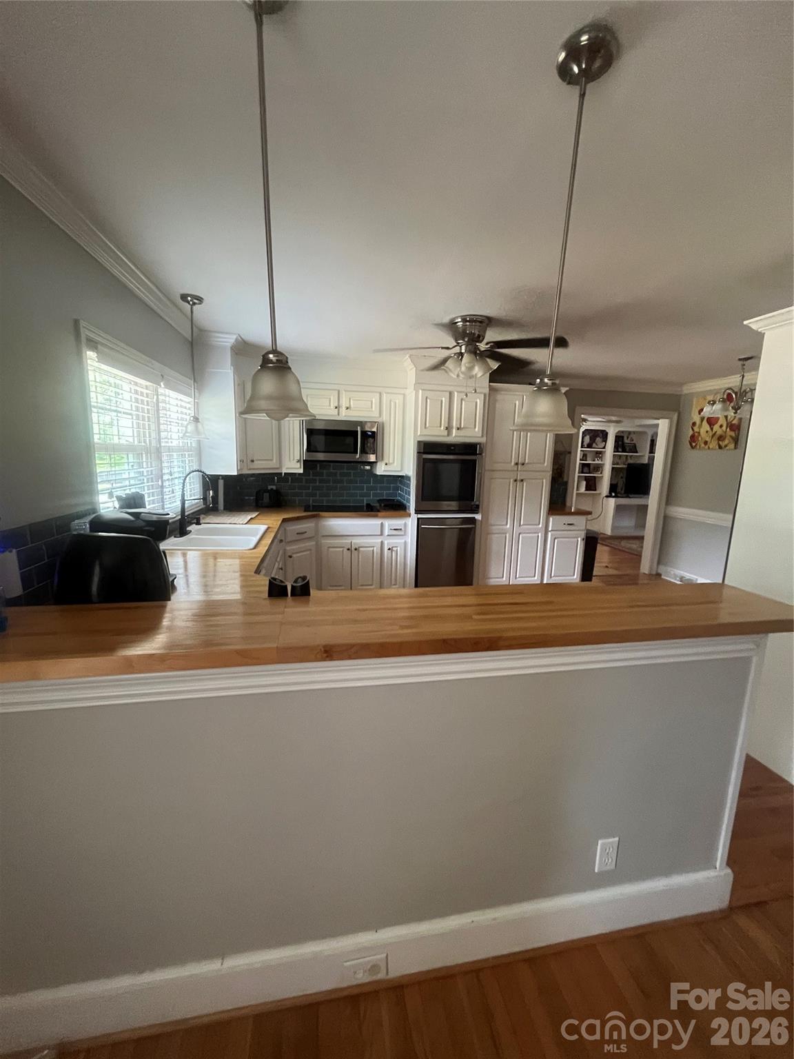 569 Great Falls Highway Property Photo 22