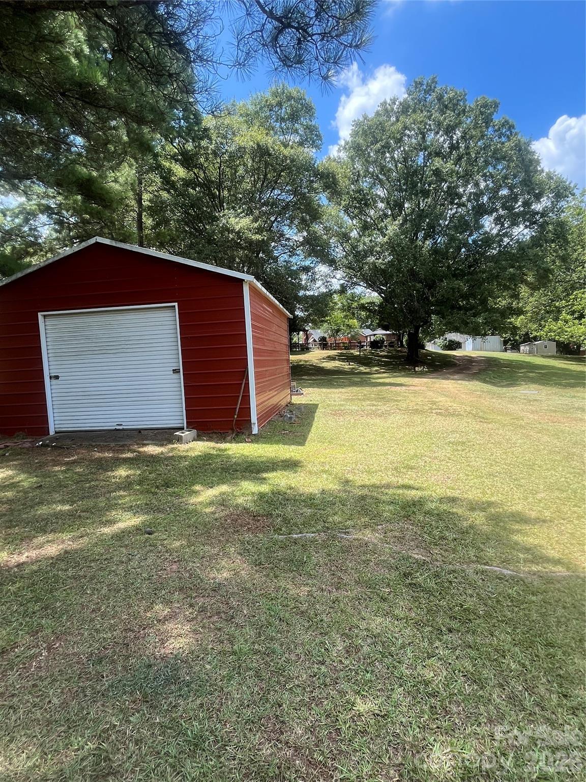 569 Great Falls Highway Property Photo 39