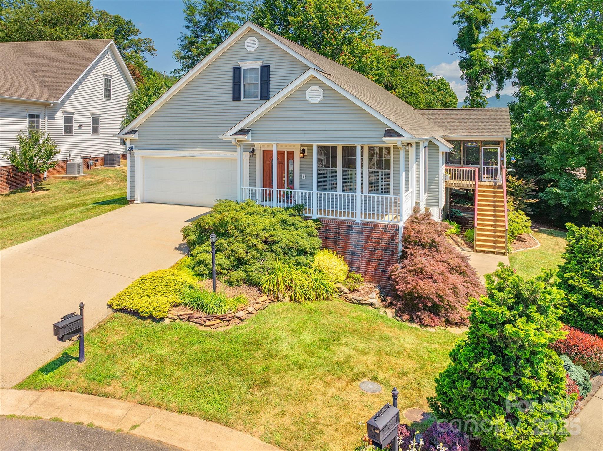 25 Flowering Cherry Drive Property Photo 1