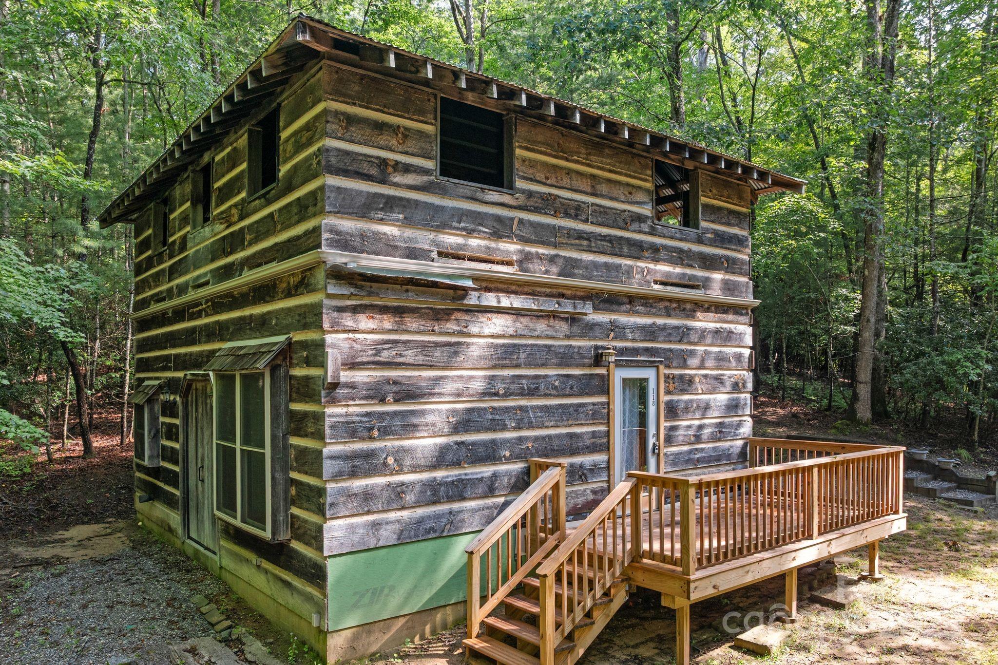 118 Blossom Road Property Photo 2