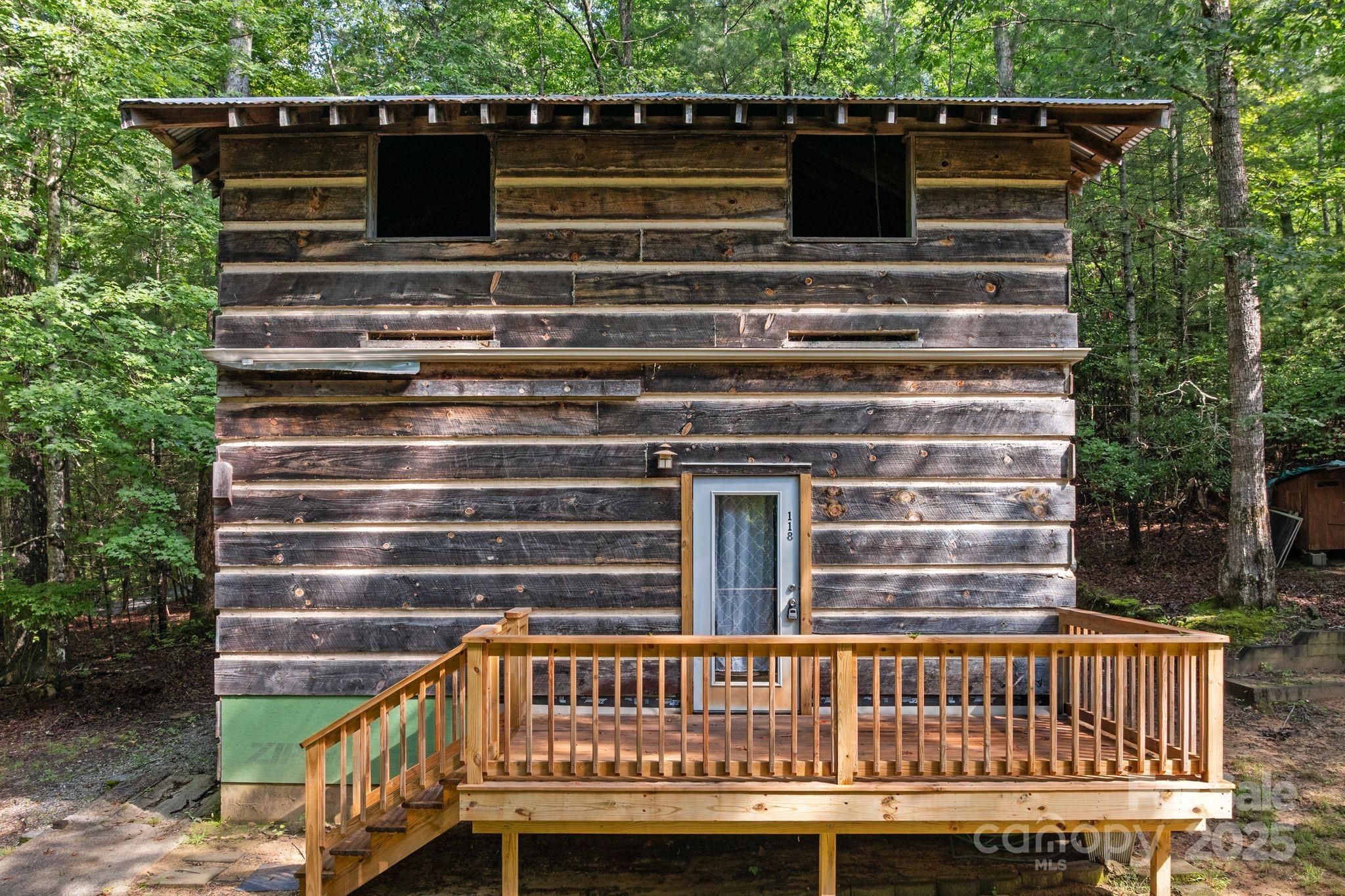 118 Blossom Road Property Photo 3