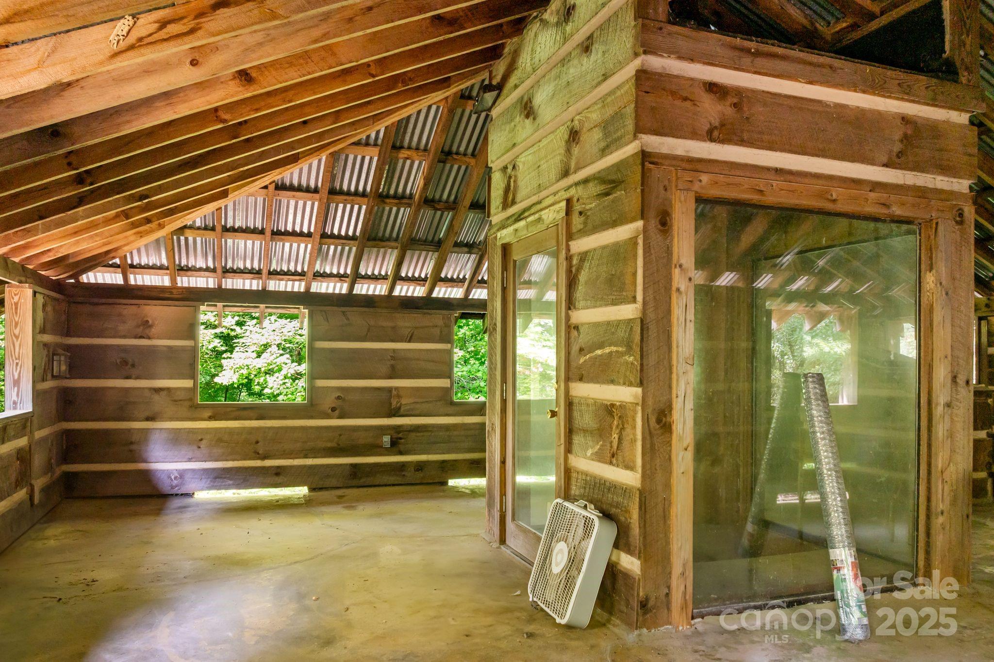 118 Blossom Road Property Photo 14