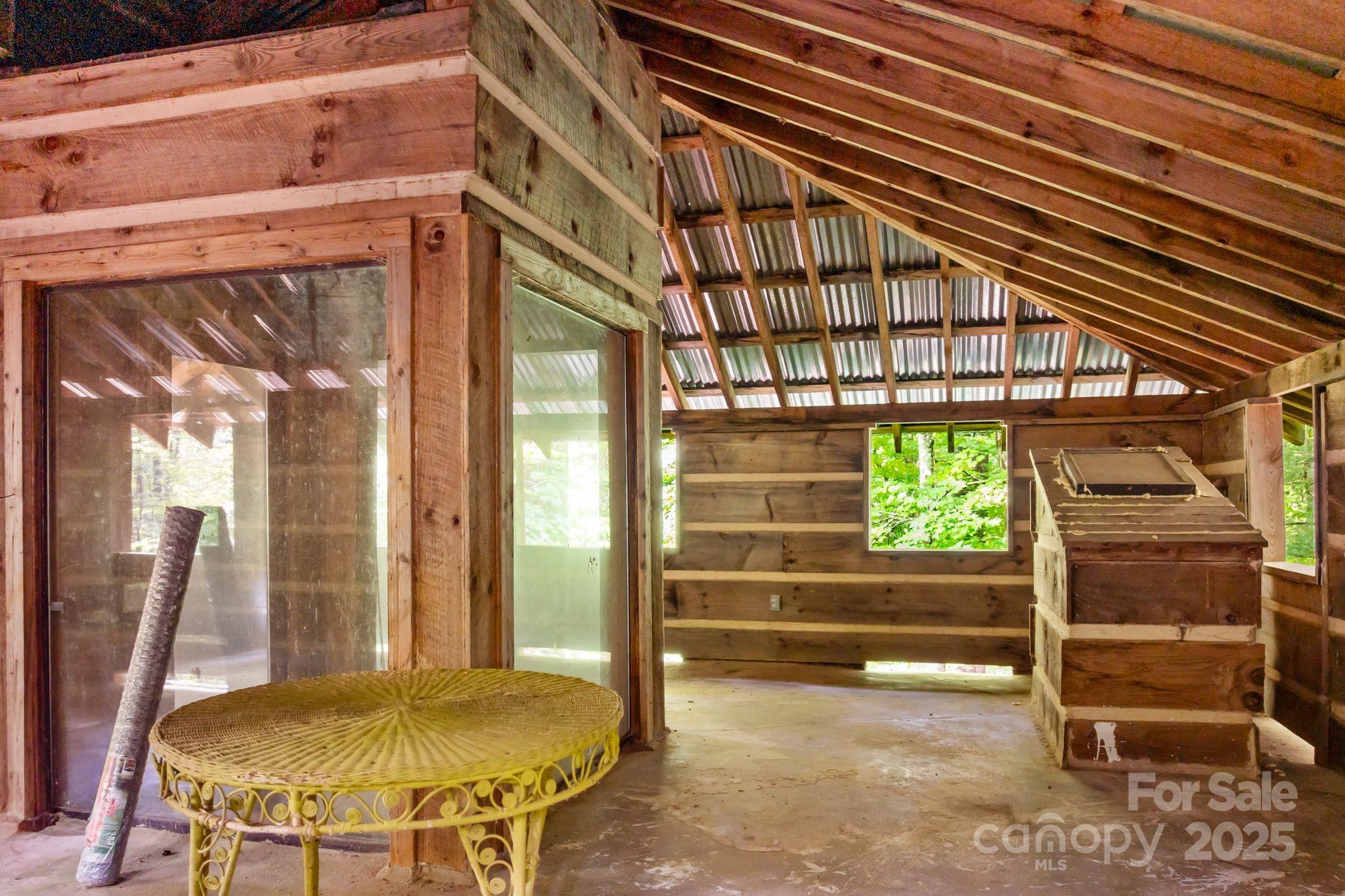 118 Blossom Road Property Photo 15