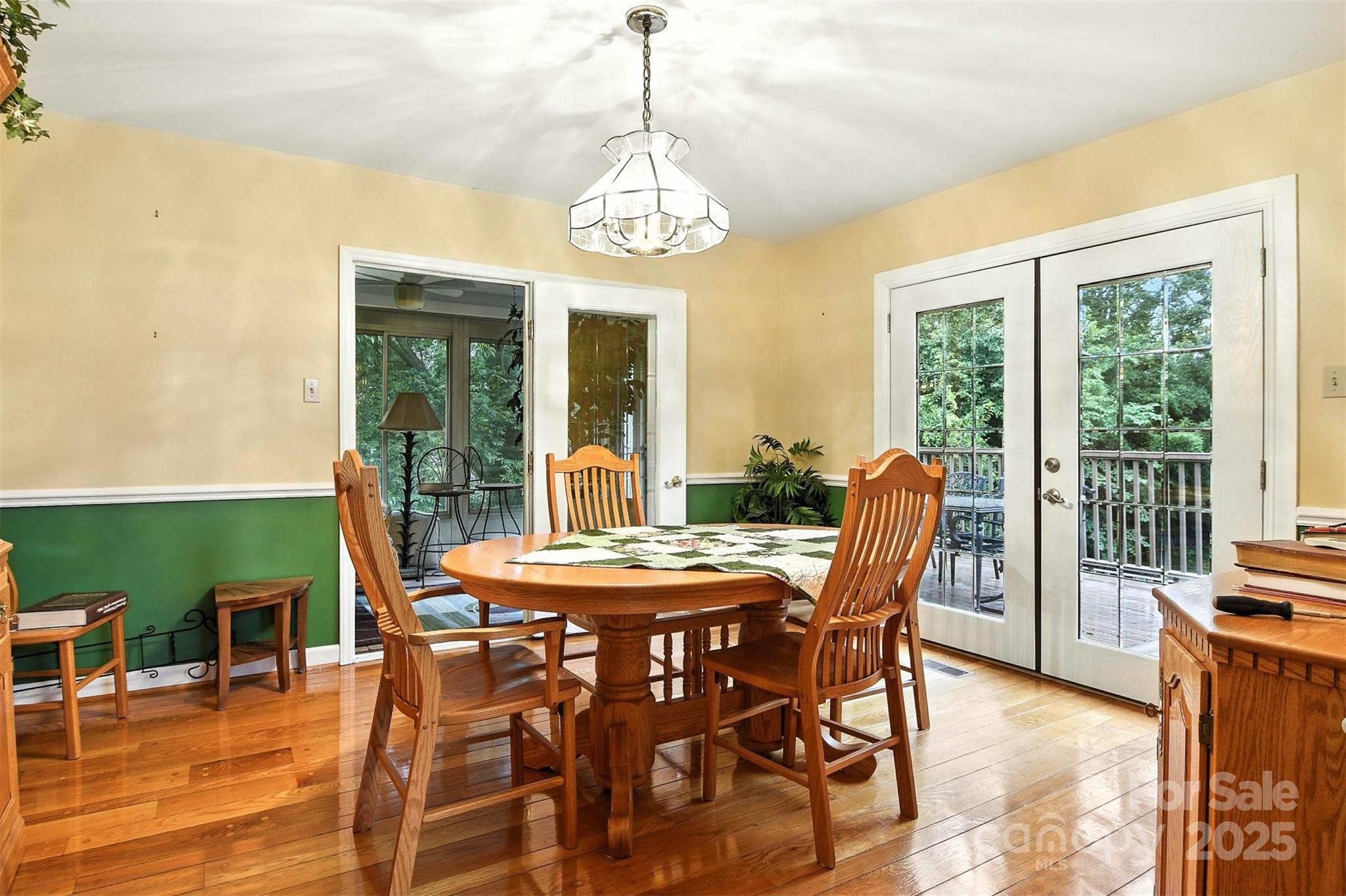 530 5th Street Property Photo 11
