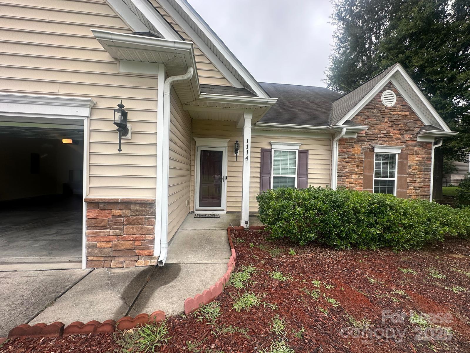 1114 Rockwell View Road Property Photo 1