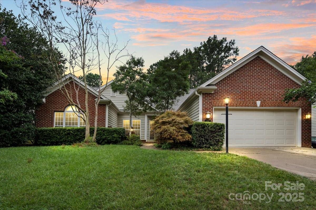 722 Meadow Lake Drive Property Photo 1