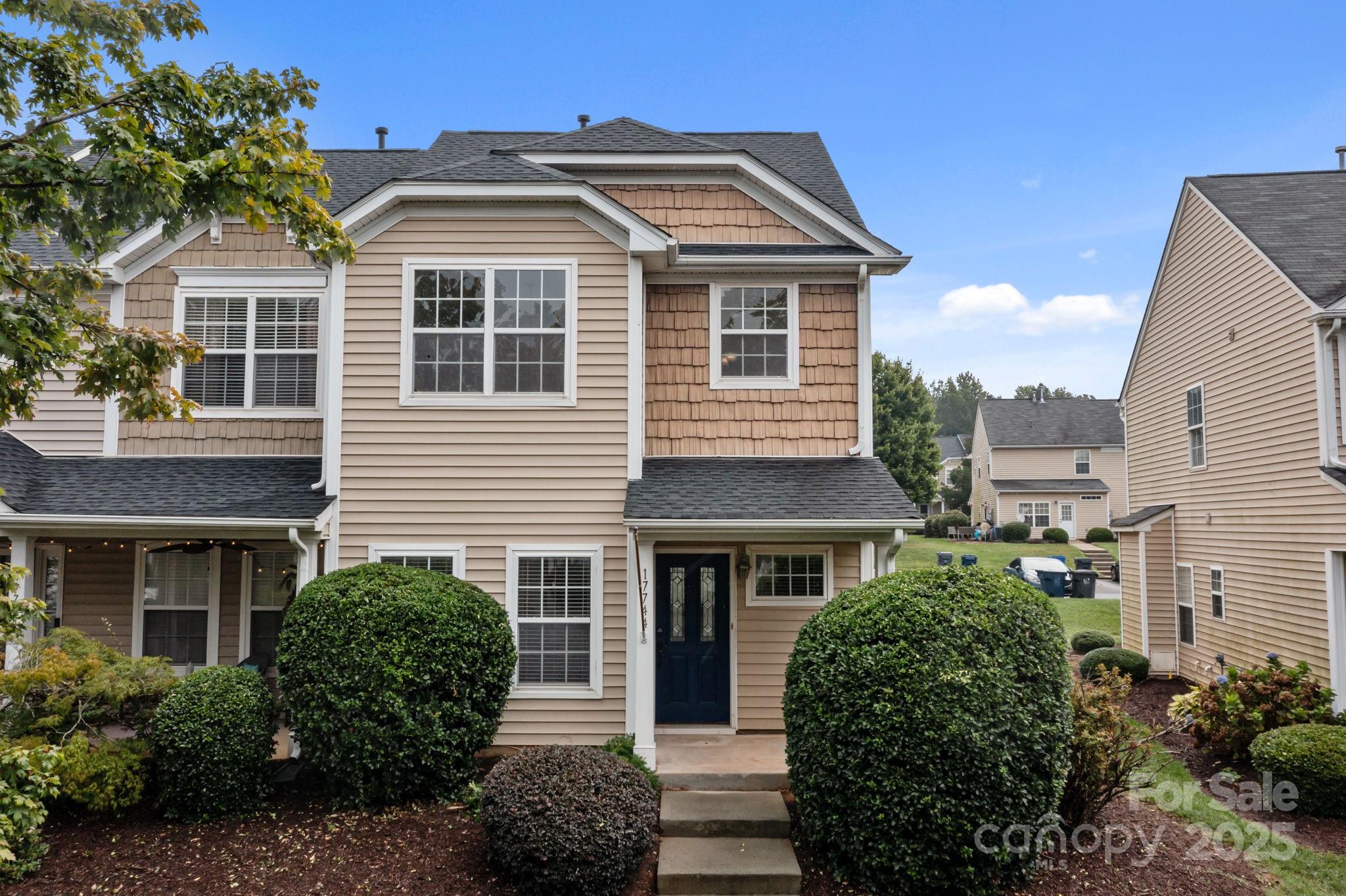 17744 Trolley Crossing Way Property Photo 1