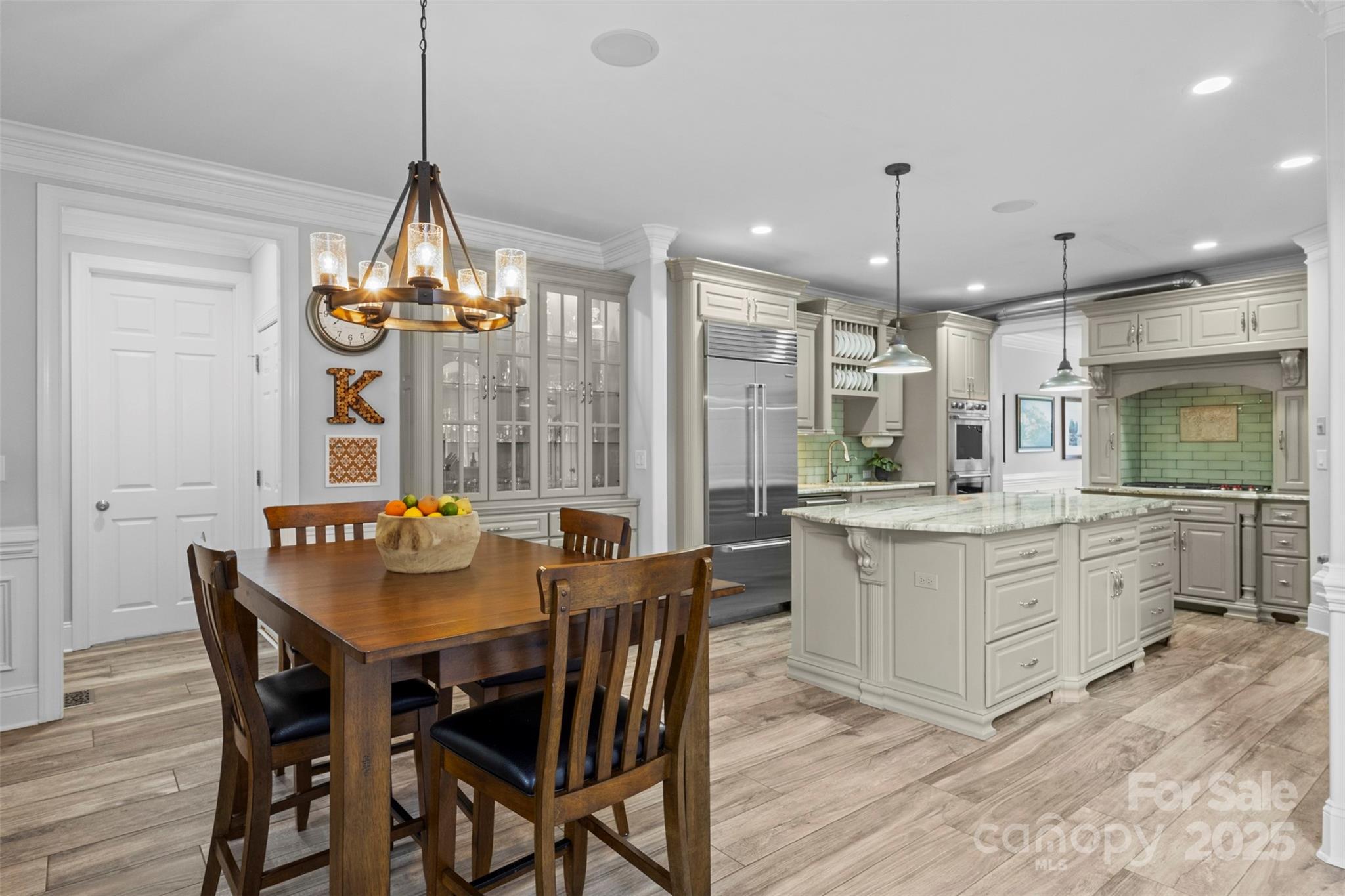 429 Hendon Row Way Property Photo 11