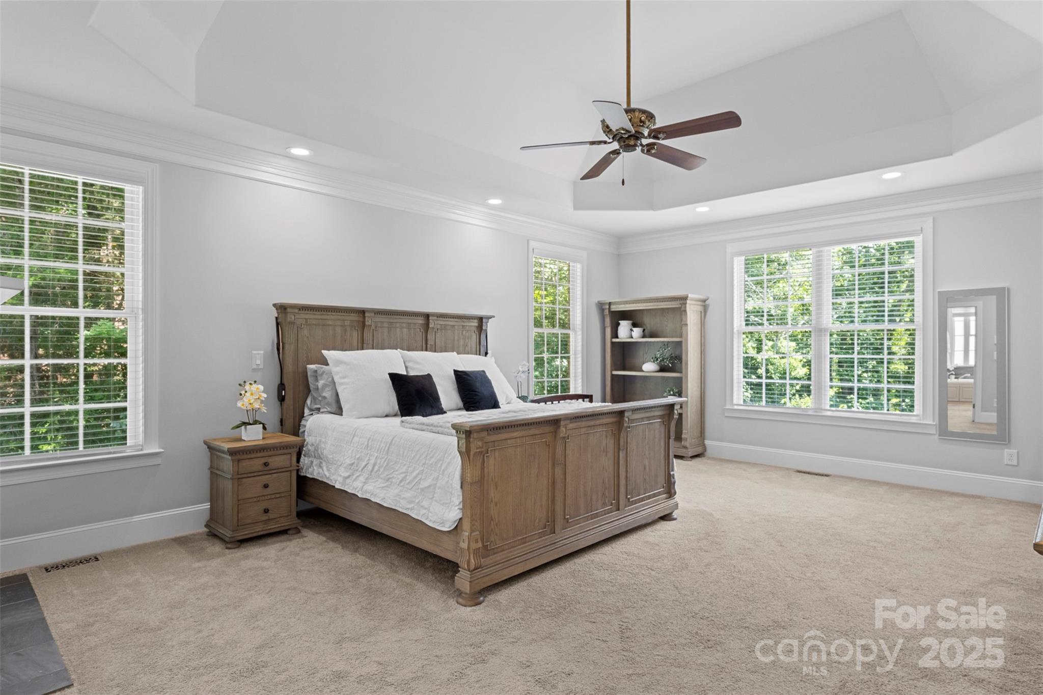 429 Hendon Row Way Property Photo 16